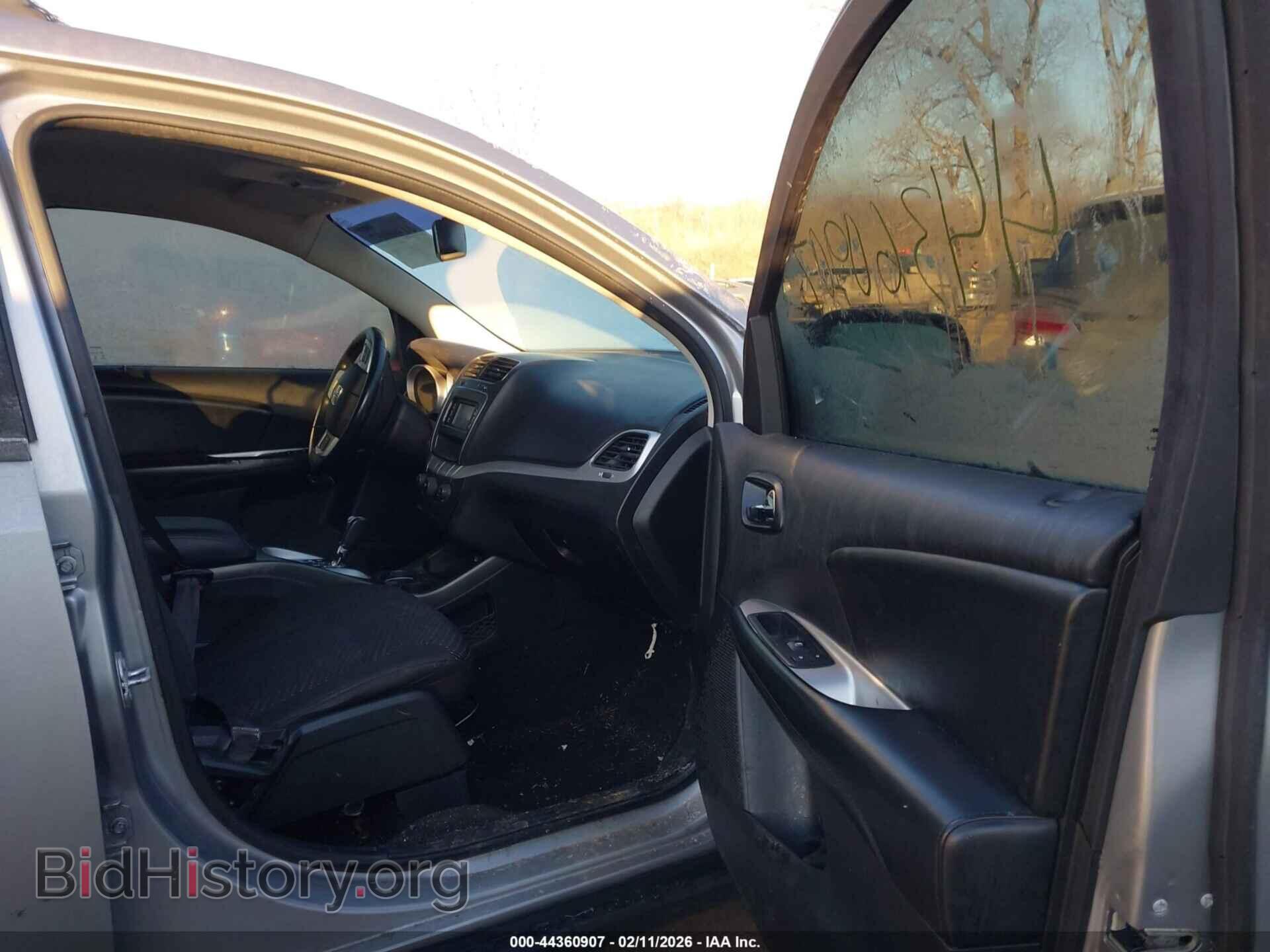 2017 DODGE JOURNEY - VIN: 3C4PDCAB5HT524649 - Фото 5