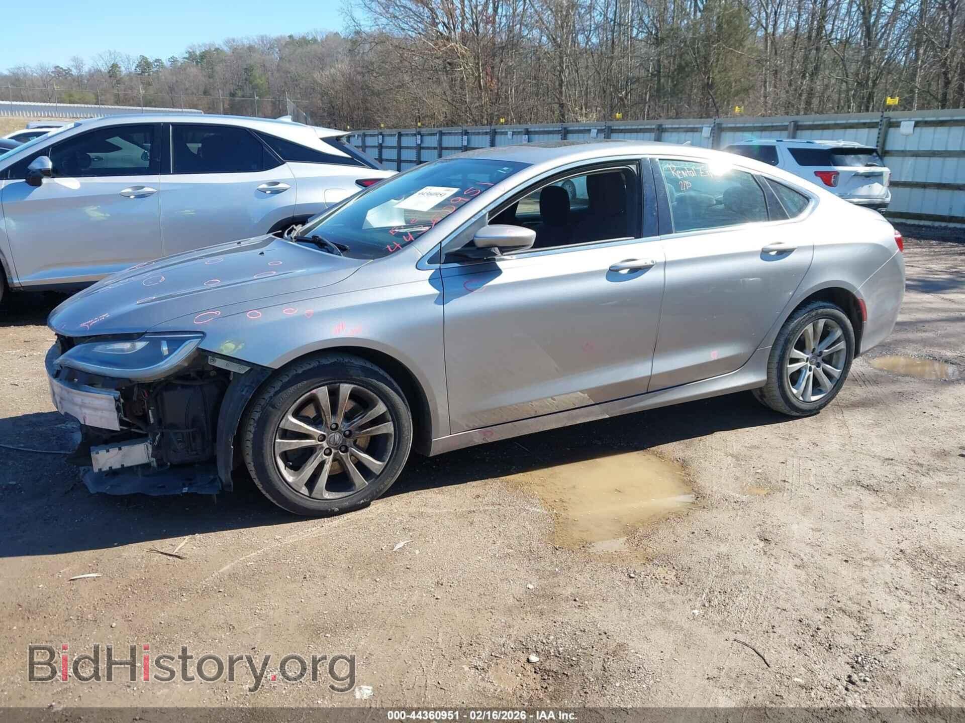 2016 CHRYSLER 200 - VIN: 1C3CCCAG3GN121477 - Фото 2