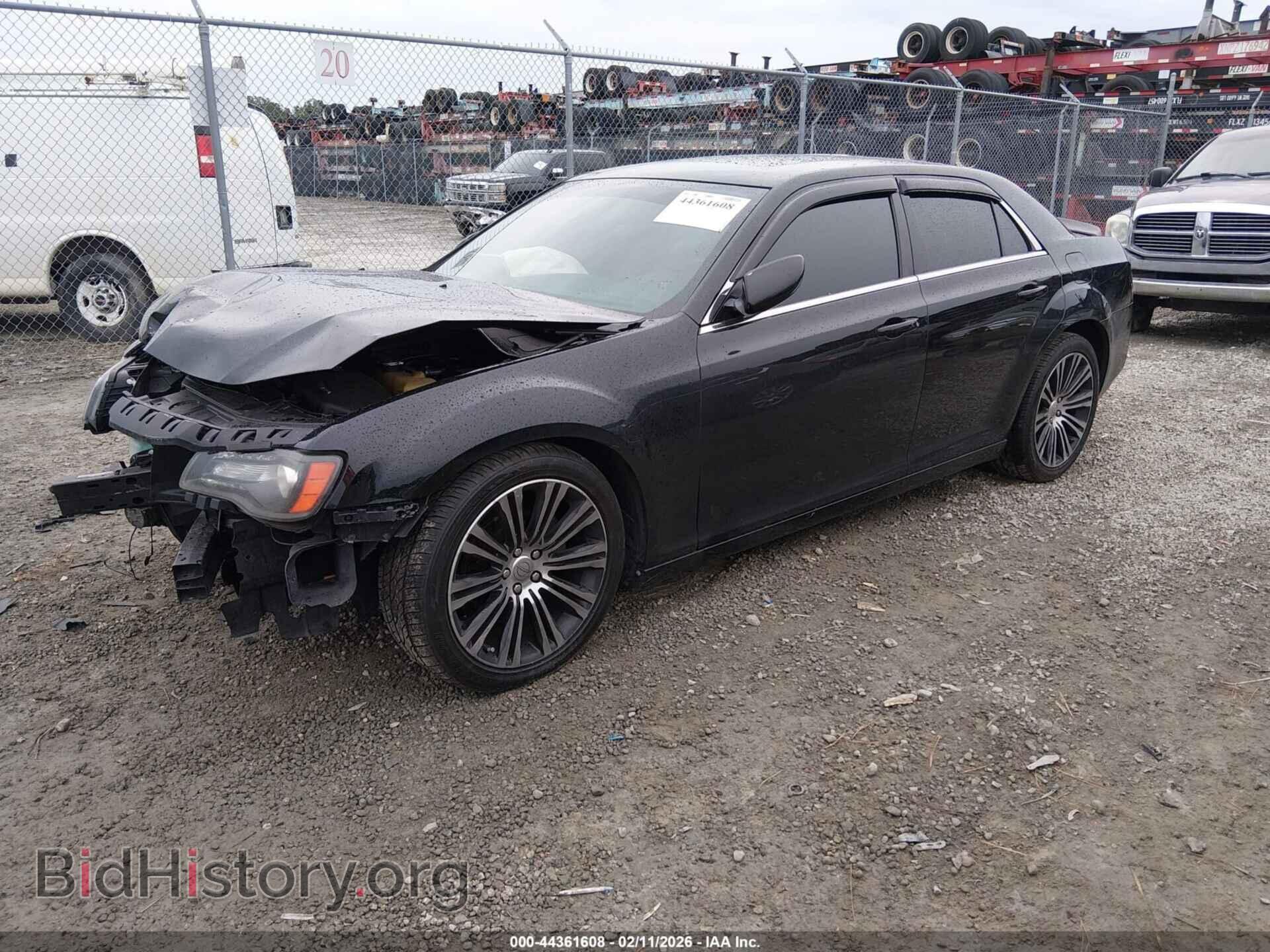 2012 CHRYSLER 300 - VIN: 2C3CCABG9CH115169 - Фото 2