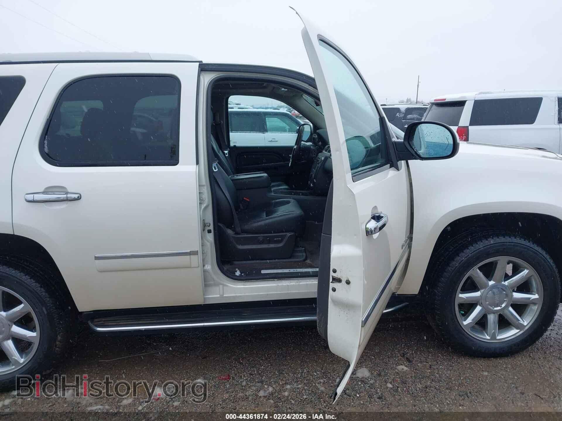 2011 GMC YUKON - VIN: 1GKS2EEF7BR360169 - Фото 5