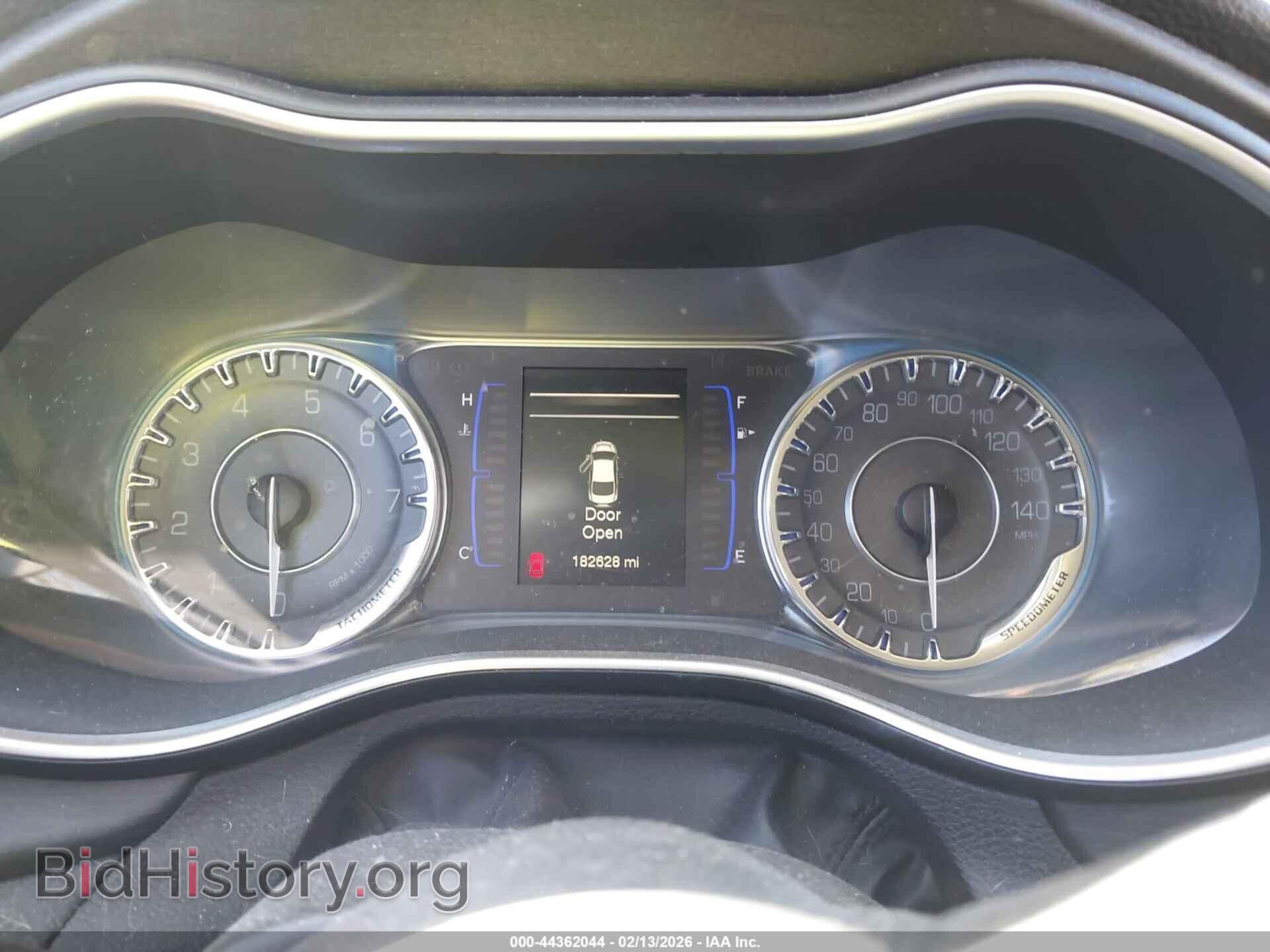 2016 CHRYSLER 200 - VIN: 1C3CCCAB9GN152706 - Фото 7