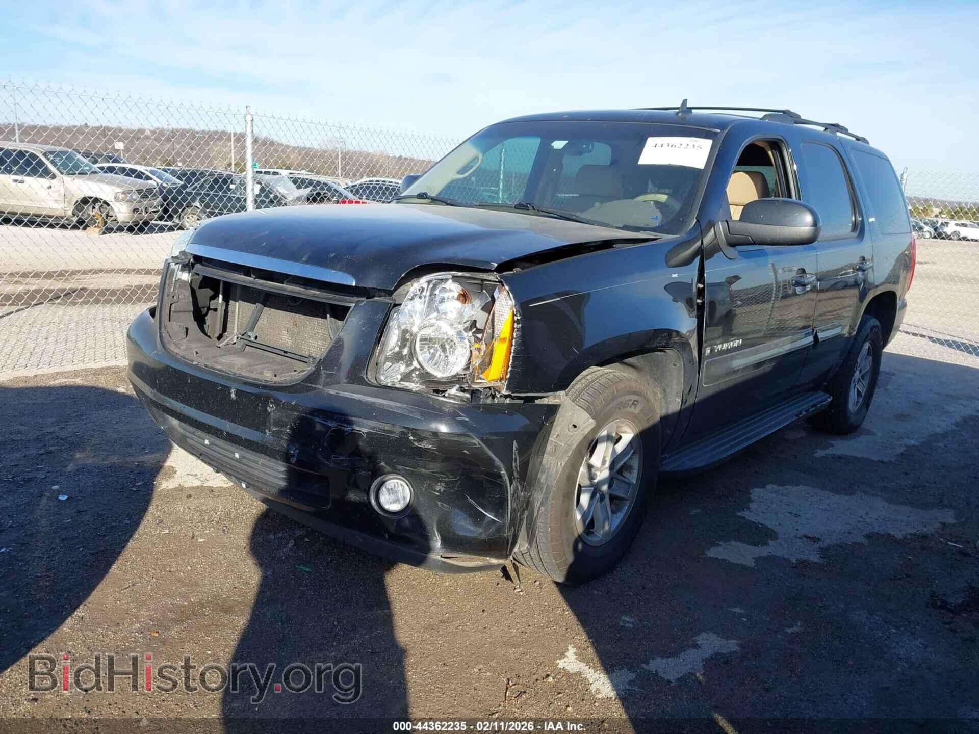 2008 GMC YUKON - VIN: 1GKFC13008R194432 - Фото 2