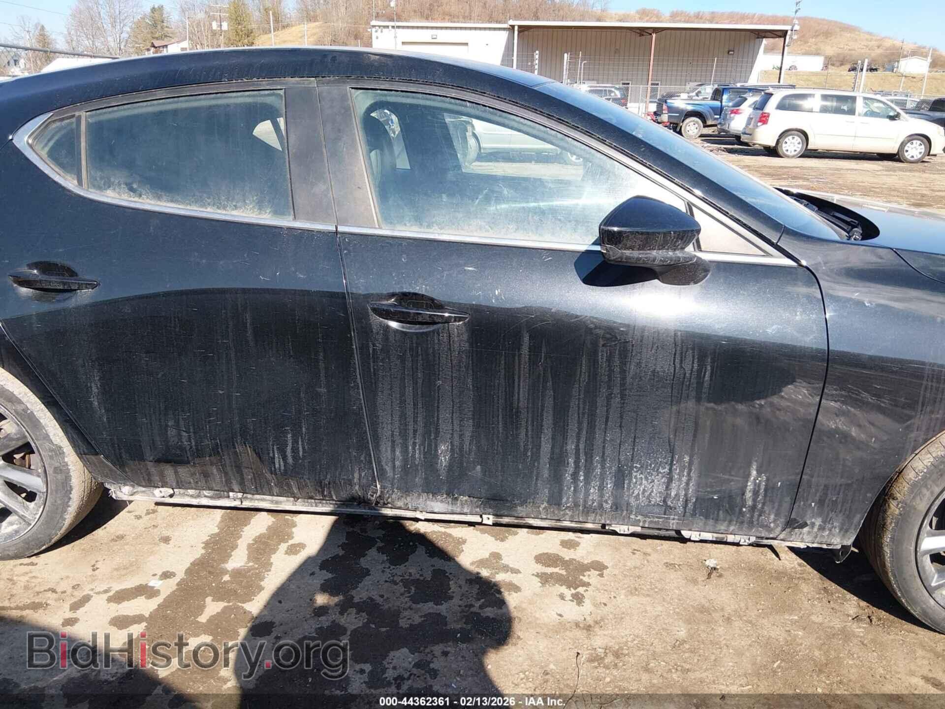 2019 MAZDA MAZDA3 - VIN: JM1BPAJM4K1143252 - Фото 6
