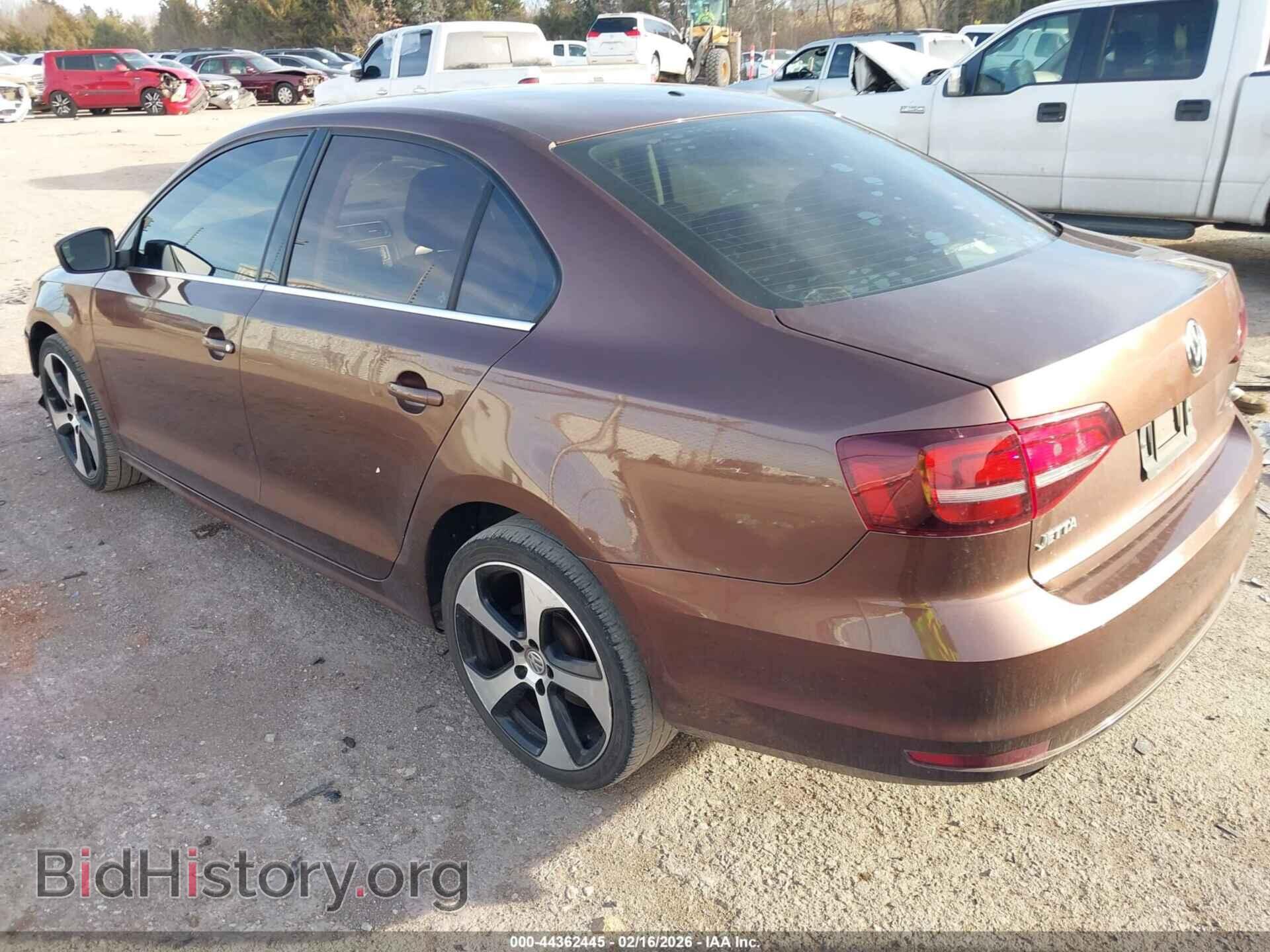 2017 VOLKSWAGEN JETTA - VIN: 3VW2B7AJ8HM373795 - Фото 3