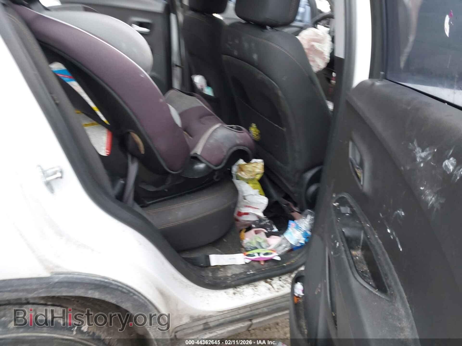 2018 CHEVROLET TRAX - VIN: 3GNCJNSB7JL417102 - Фото 8
