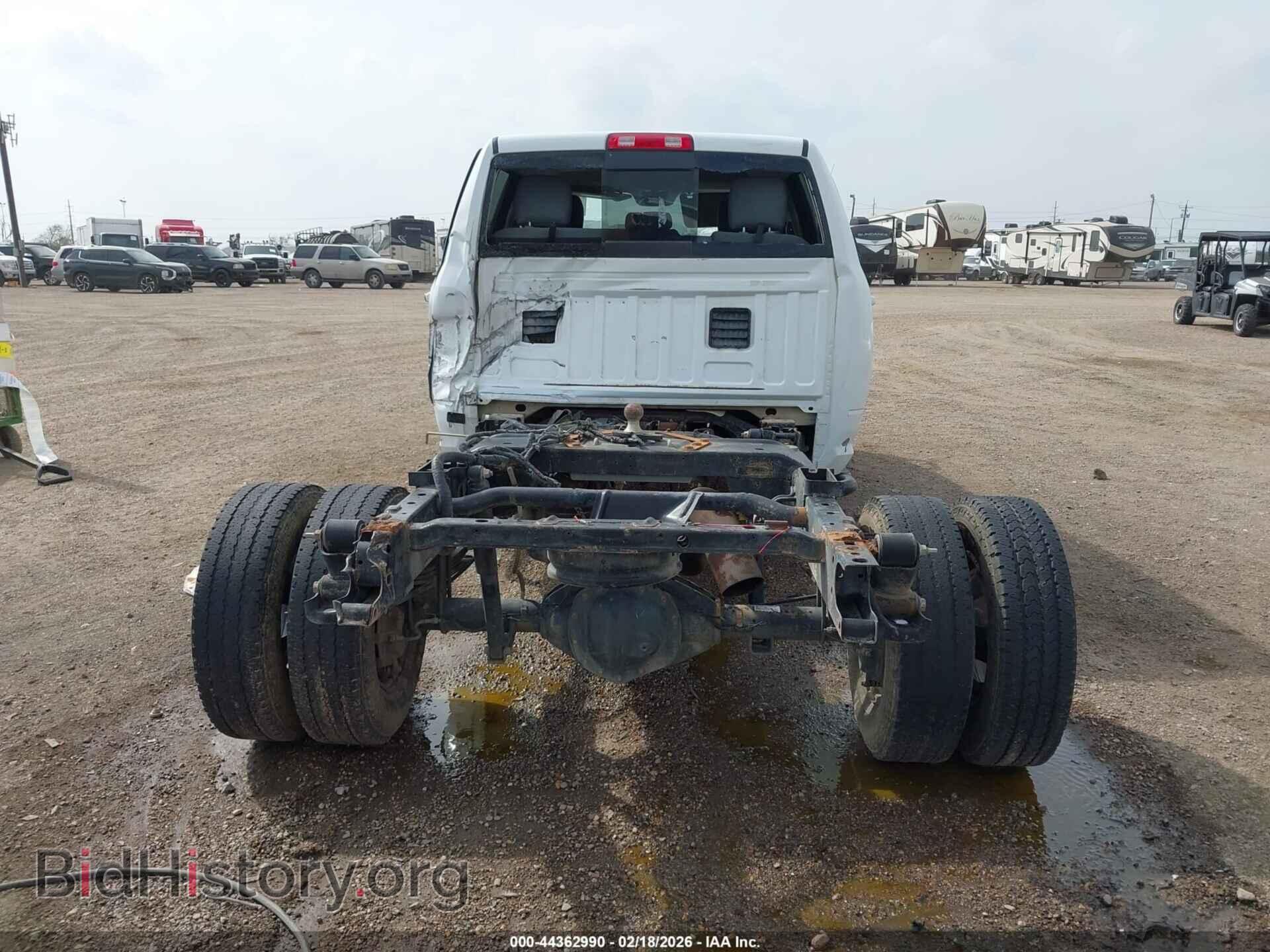 2018 RAM 3500 - VIN: 3C63R3HL9JG276927 - Фото 15