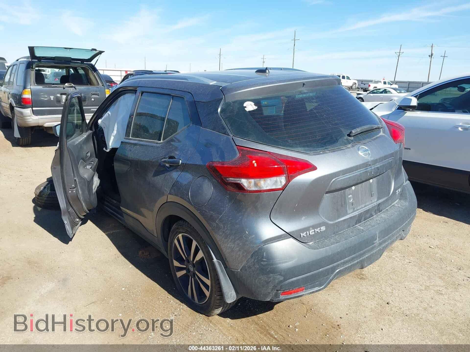 2019 NISSAN KICKS - VIN: 3N1CP5CU3KL503390 - Фото 3