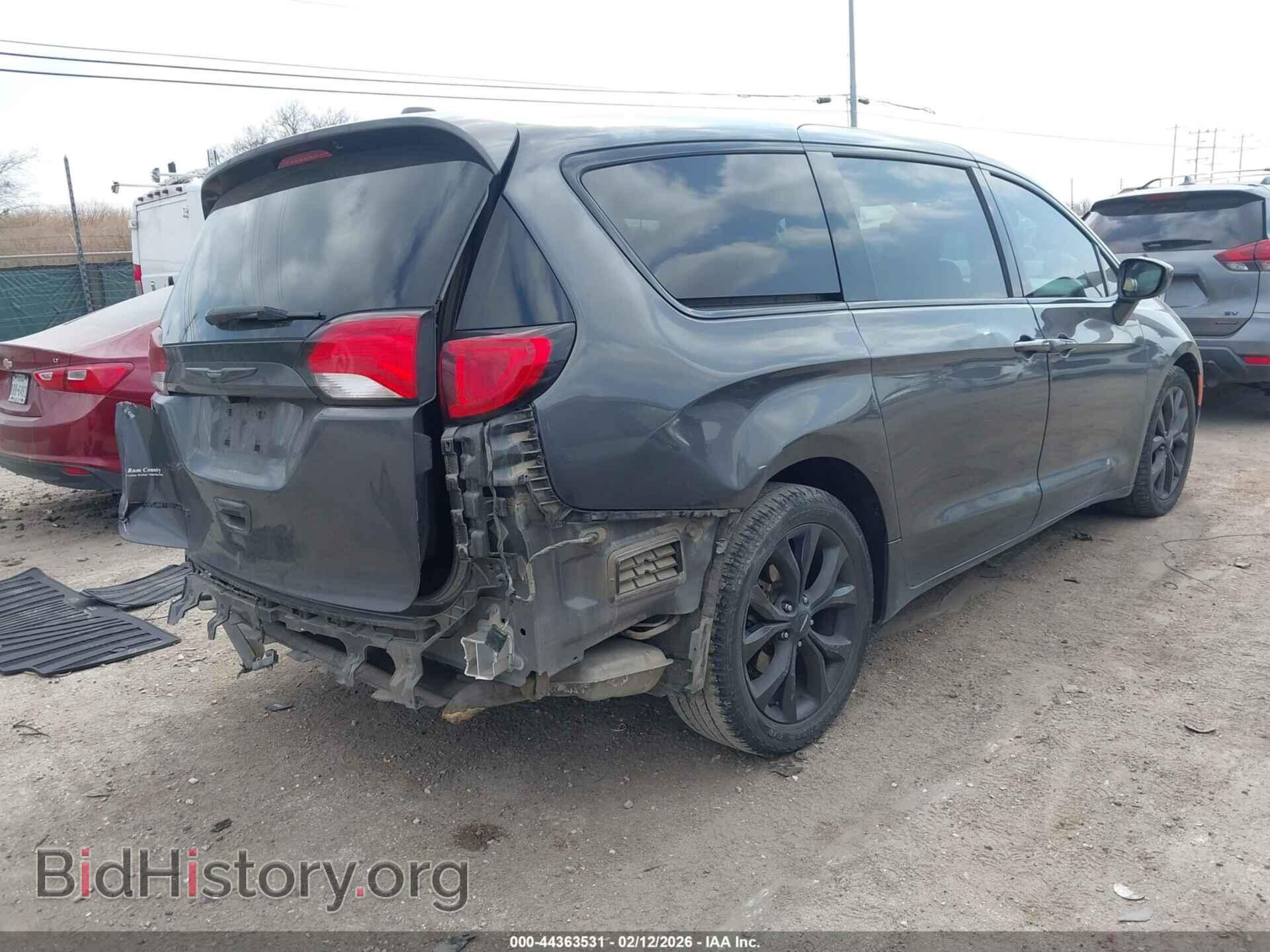 2018 CHRYSLER PACIFICA - VIN: 2C4RC1FGXJR357931 - Фото 4