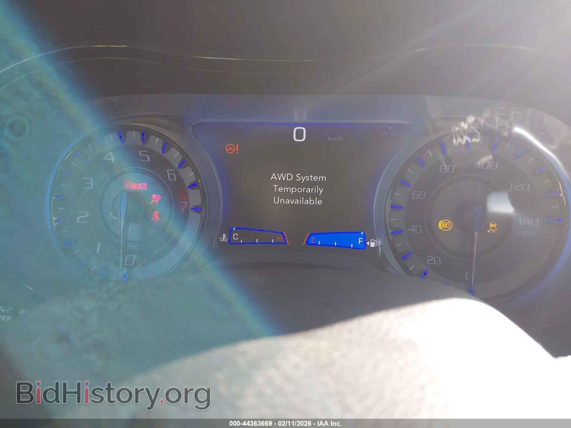 2019 CHRYSLER 300 - VIN: 2C3CCAGG0KH648762 - Фото 7