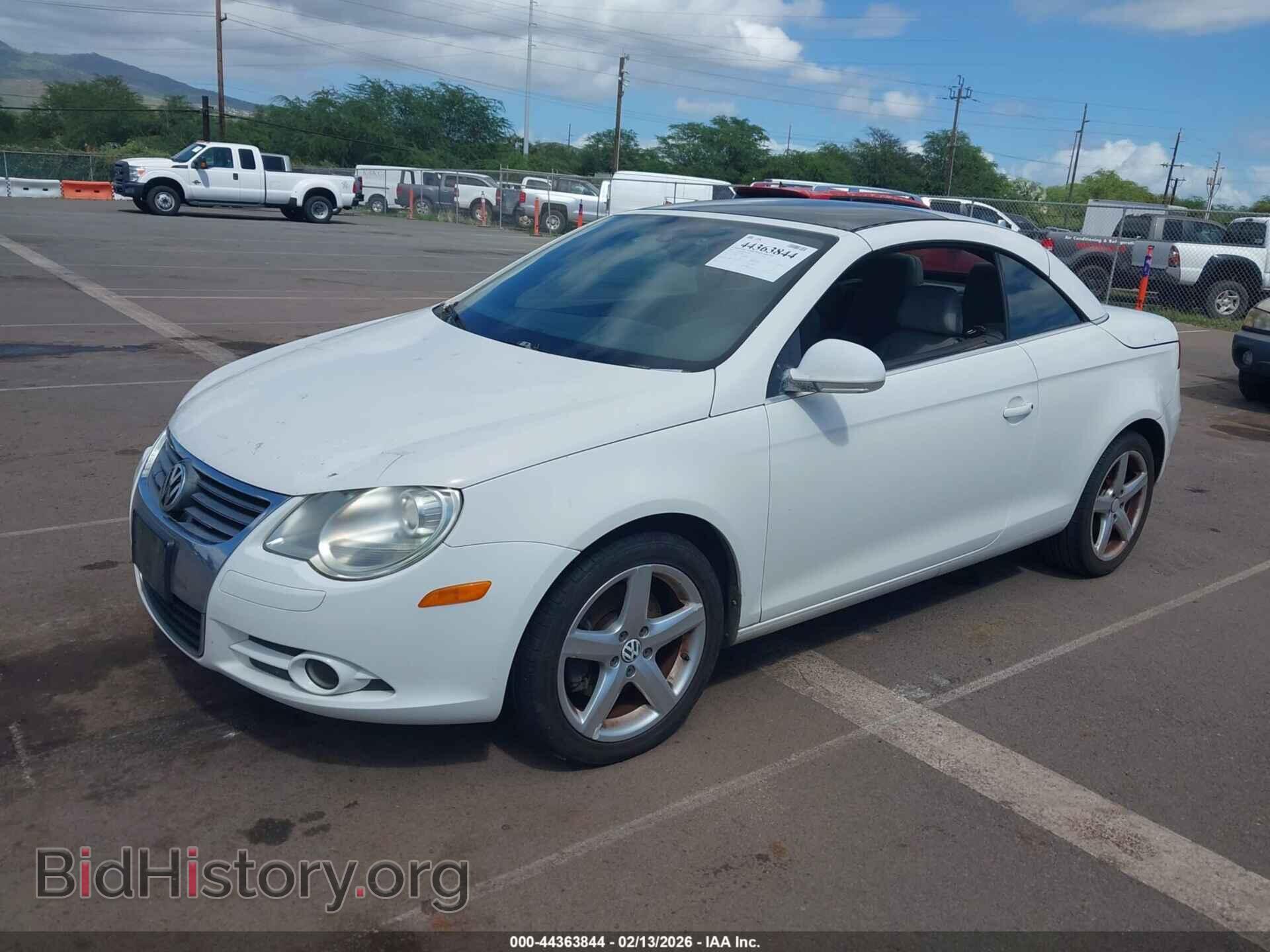 2007 VOLKSWAGEN EOS - VIN: WVWDA71F17V027117 - Фото 2