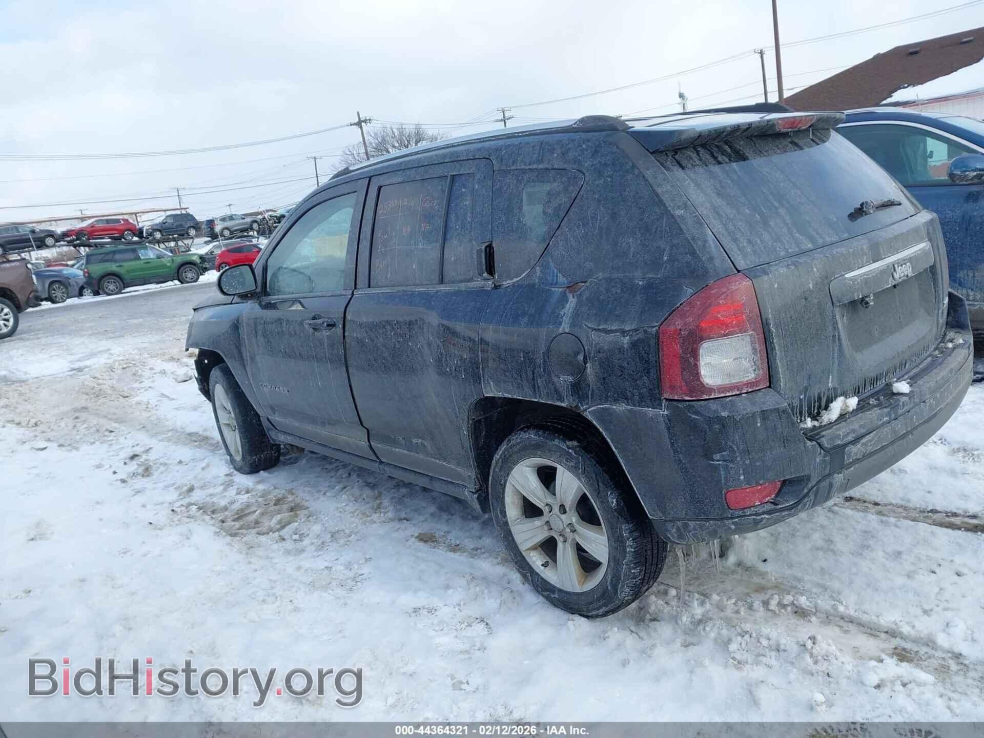 2014 JEEP COMPASS - VIN: 1C4NJDBBXED528850 - Фото 3