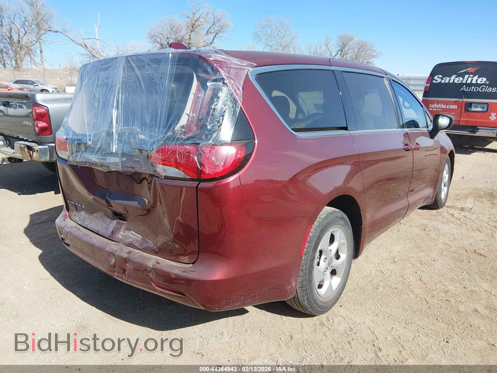 2017 CHRYSLER PACIFICA - VIN: 2C4RC1CG2HR636319 - Фото 4