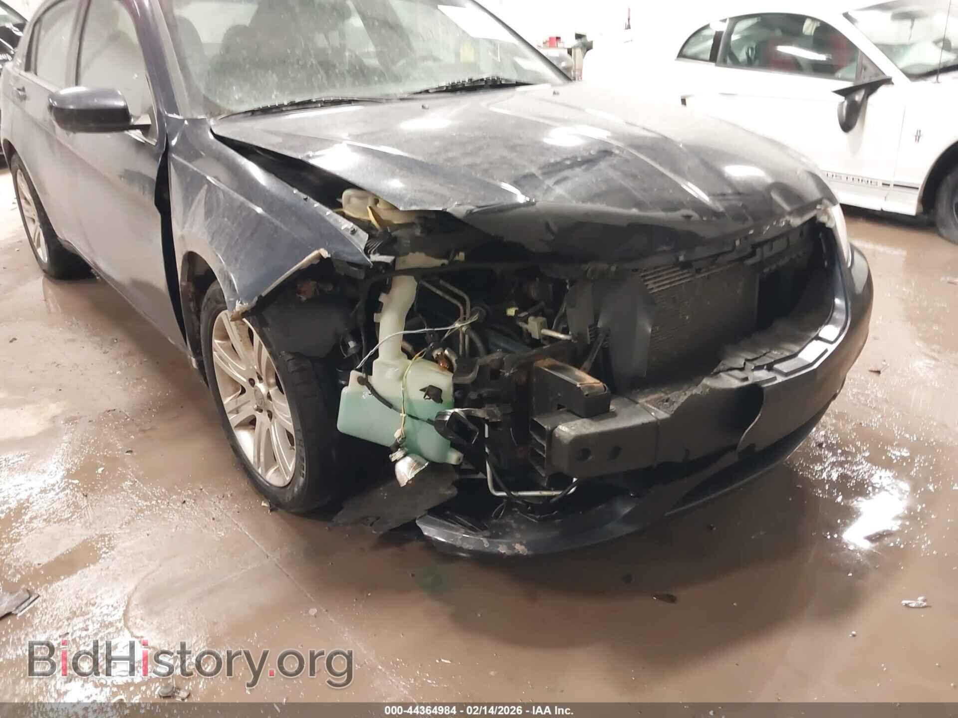 2013 CHRYSLER 200 - VIN: 1C3CCBAB7DN705066 - Фото 6