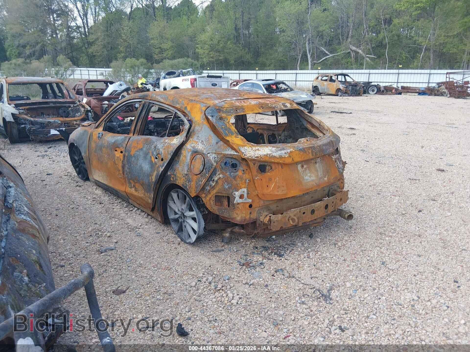 2017 MAZDA MAZDA3 - VIN: 3MZBN1L30HM154767 - Фото 3