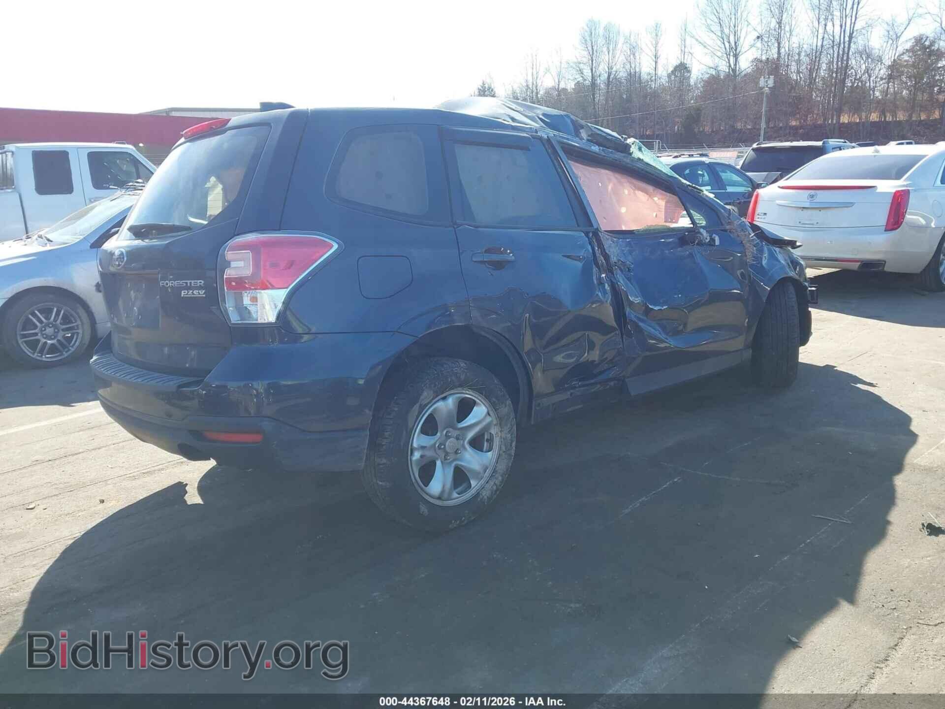 2017 SUBARU FORESTER - VIN: JF2SJAAC8HH556527 - Фото 4