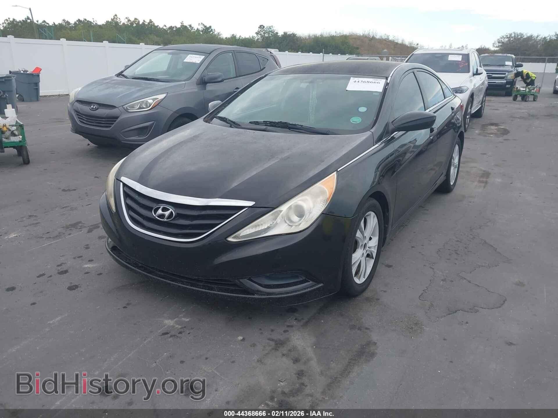 2013 HYUNDAI SONATA - VIN: 5NPEB4AC4DH710902 - Фото 2