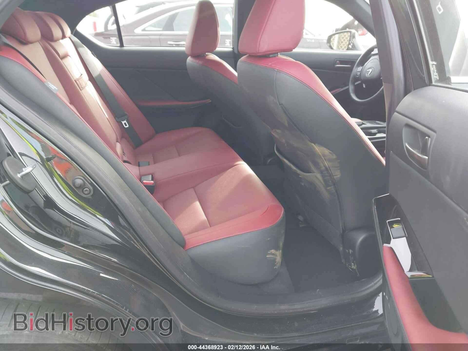 2024 LEXUS IS 300 - VIN: JTHCA1D28R5129730 - Фото 8