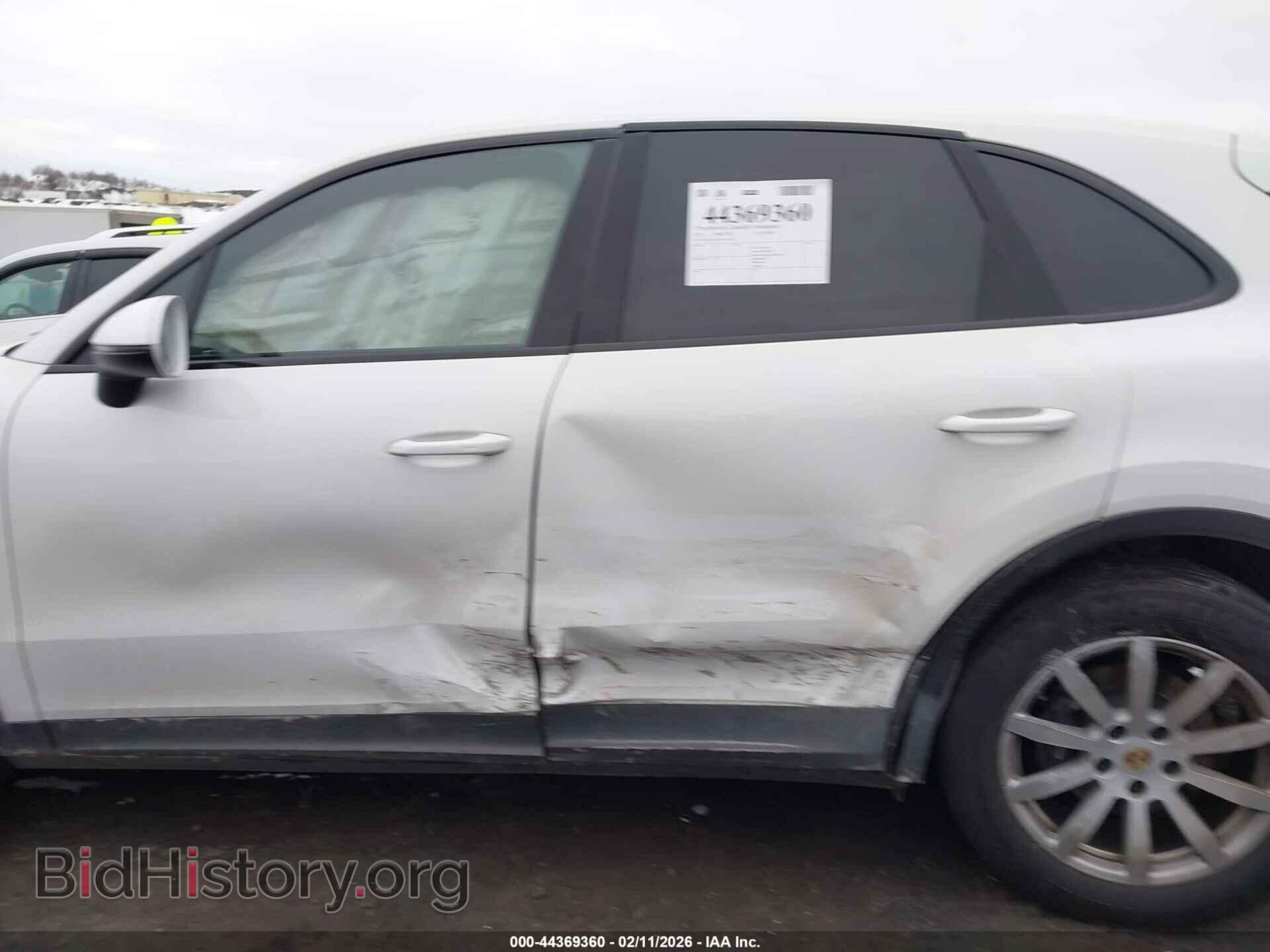 2021 PORSCHE CAYENNE - VIN: WP1AA2AY1MDA07537 - Photo 14