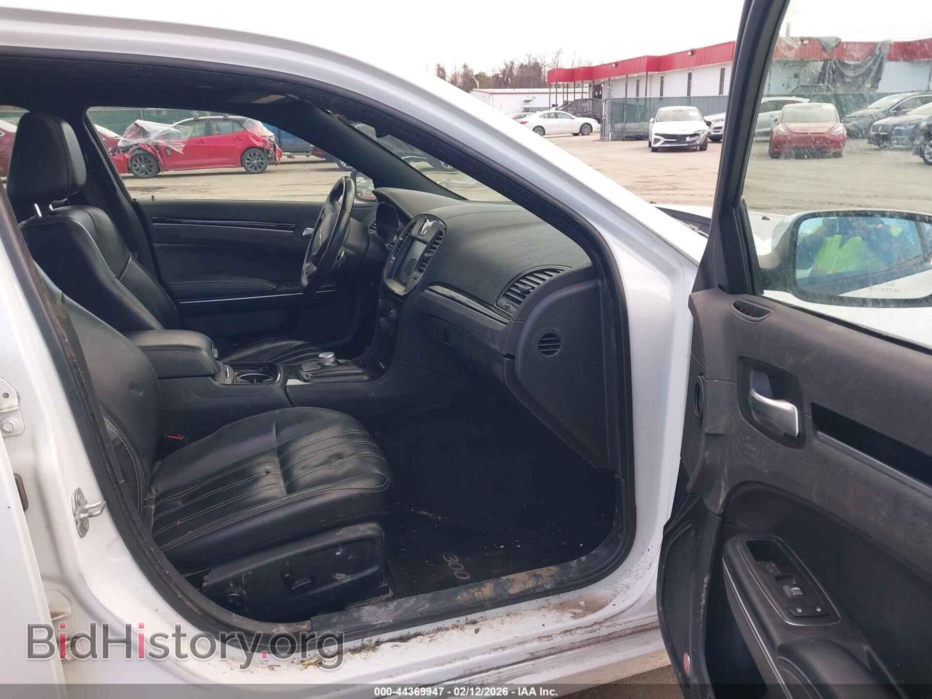 2017 CHRYSLER 300 - VIN: 2C3CCAGG5HH612851 - Фото 5