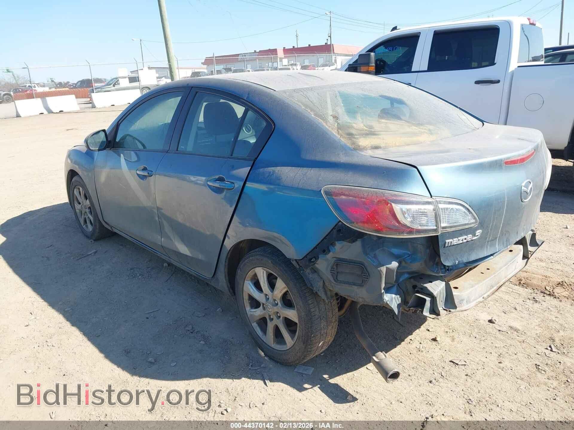 2011 MAZDA MAZDA3 - VIN: JM1BL1VF1B1490593 - Фото 3
