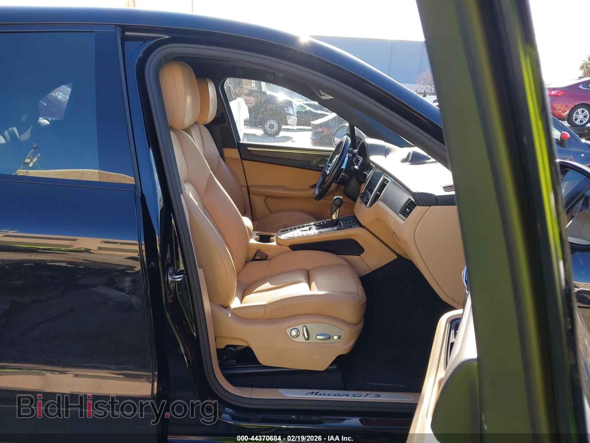 2017 PORSCHE MACAN - VIN: WP1AG2A55HLB54640 - Photo 5