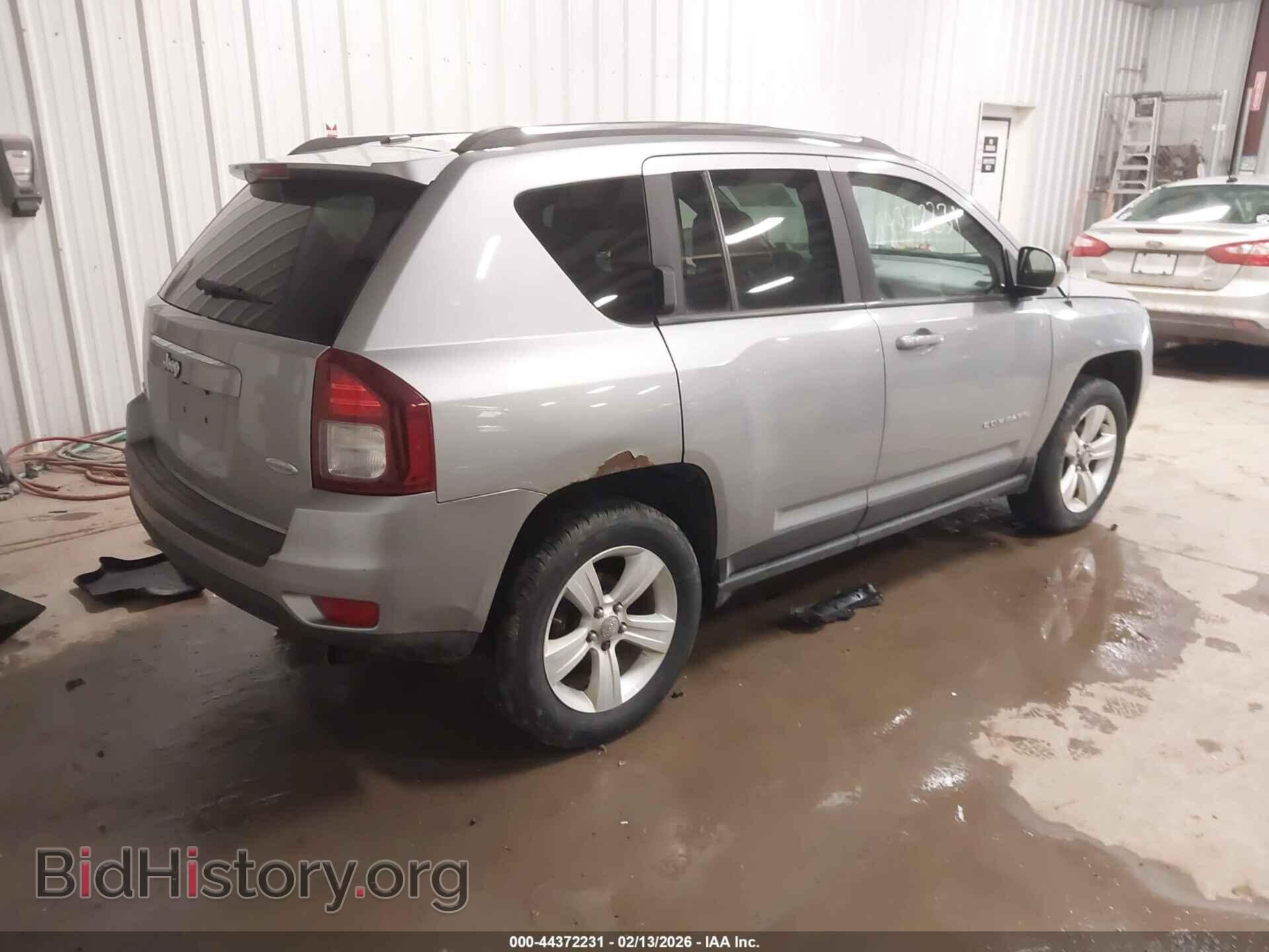 2014 JEEP COMPASS - VIN: 1C4NJDEB1ED855827 - Photo 4