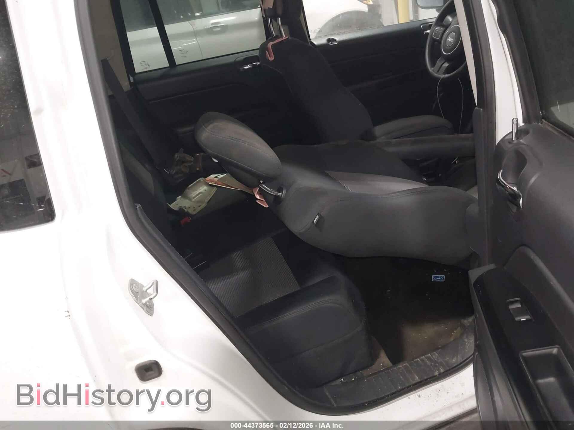 2014 JEEP COMPASS - VIN: 1C4NJDBB7ED720274 - Фото 8