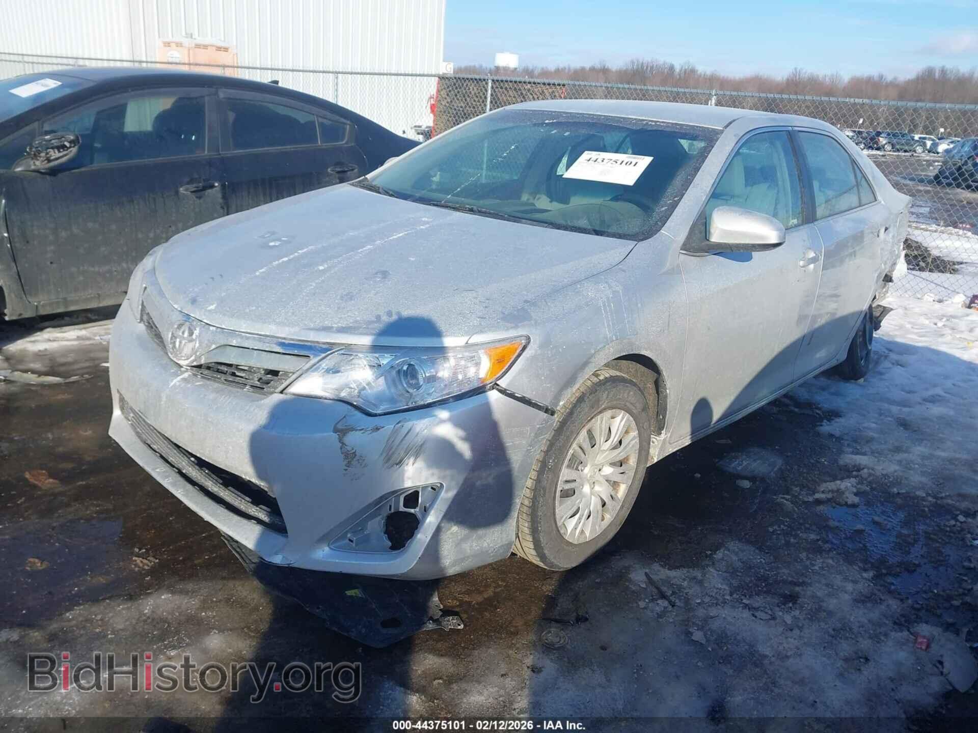 2014 TOYOTA CAMRY - VIN: 4T1BF1FK5EU856430 - Фото 2