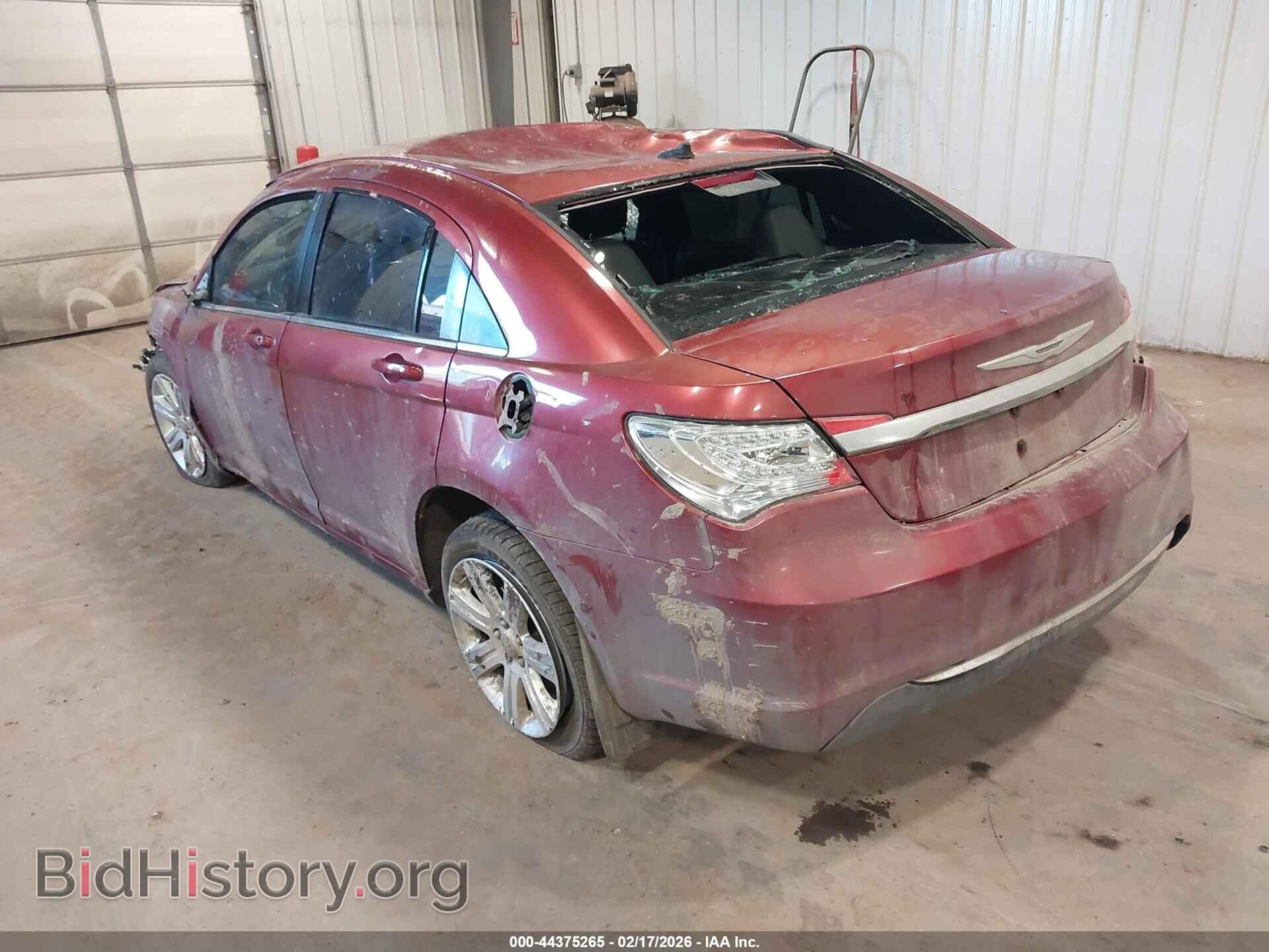 2011 CHRYSLER 200 - VIN: 1C3BC1FB2BN584197 - Фото 3