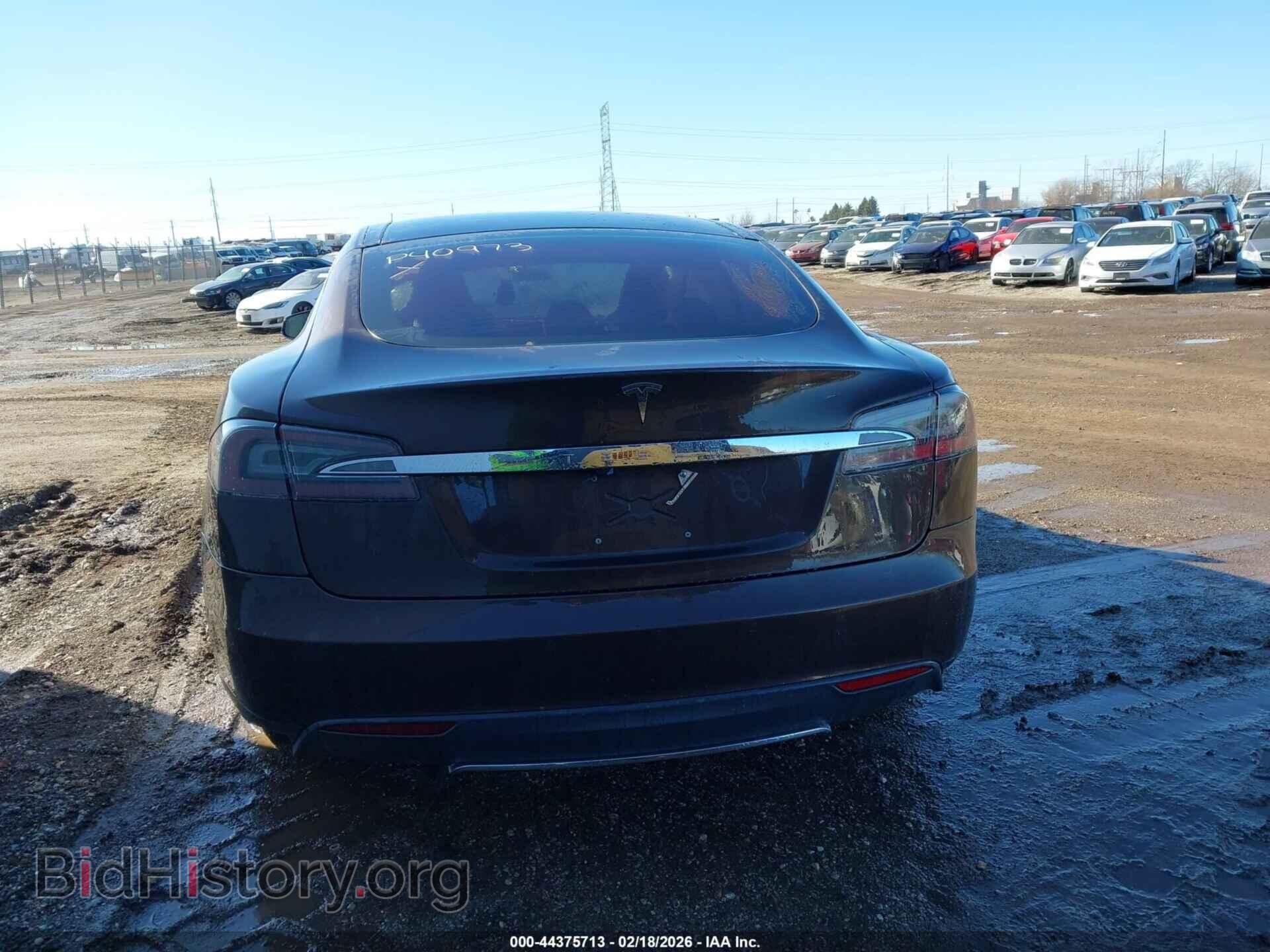 2014 TESLA MODEL S - VIN: 5YJSA1H10EFP40973 - Photo 16