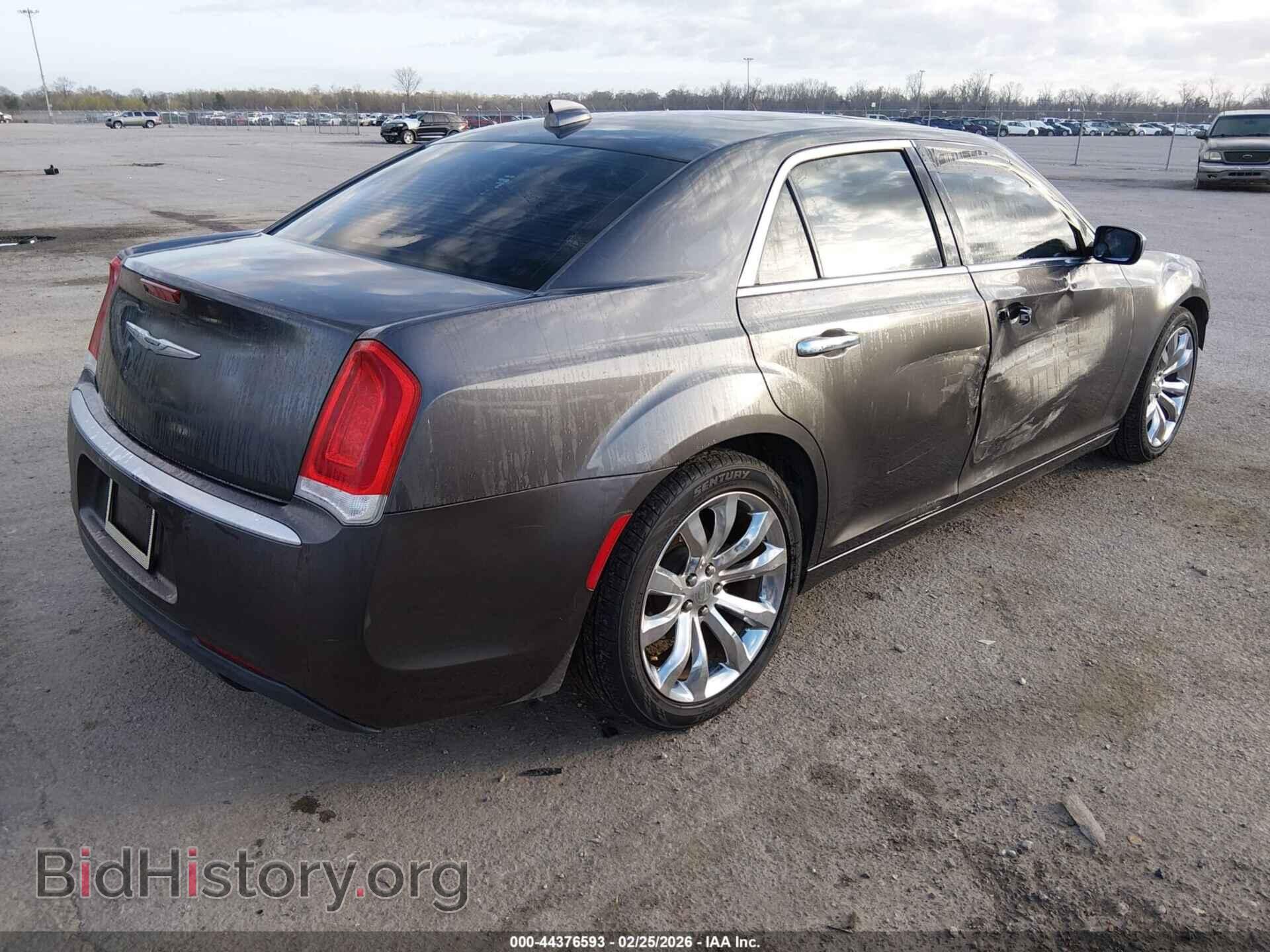 2016 CHRYSLER 300C - VIN: 2C3CCAEG4GH116778 - Photo 4
