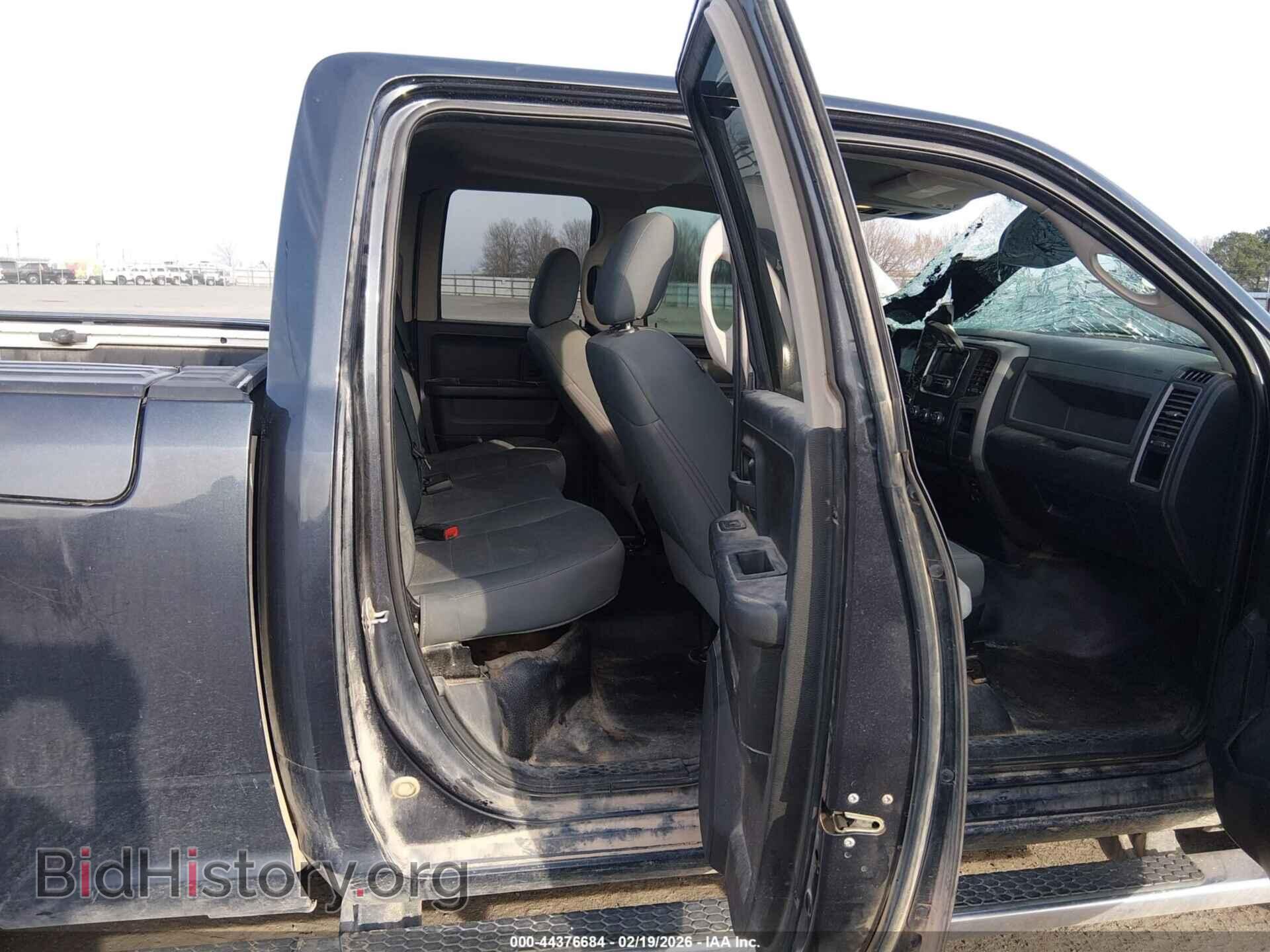 2018 RAM 1500 - VIN: 1C6RR6FT4JS173812 - Фото 8