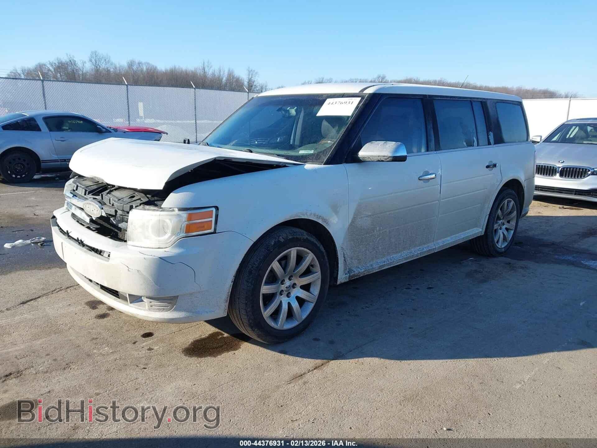 2011 FORD FLEX - VIN: 2FMGK5DC3BBD34126 - Photo 2