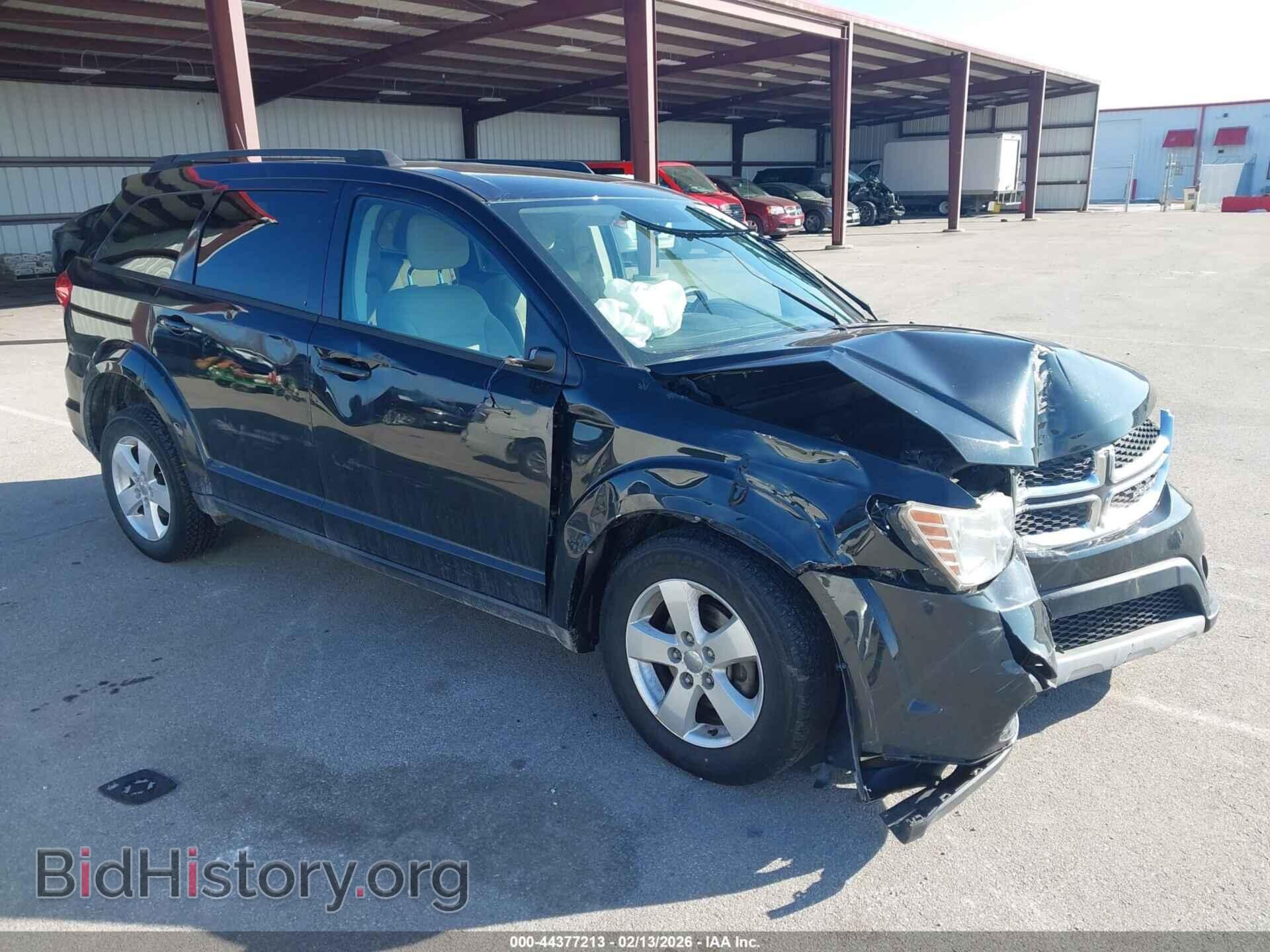 Фотография 3D4PH1FG5BT554418 - DODGE JOURNEY 2011