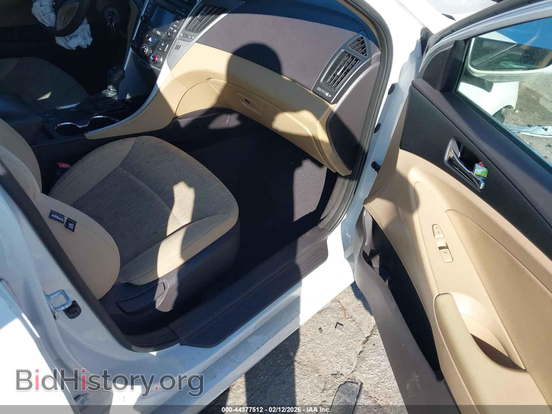 2014 HYUNDAI SONATA - VIN: 5NPEB4AC0EH877243 - Фото 5
