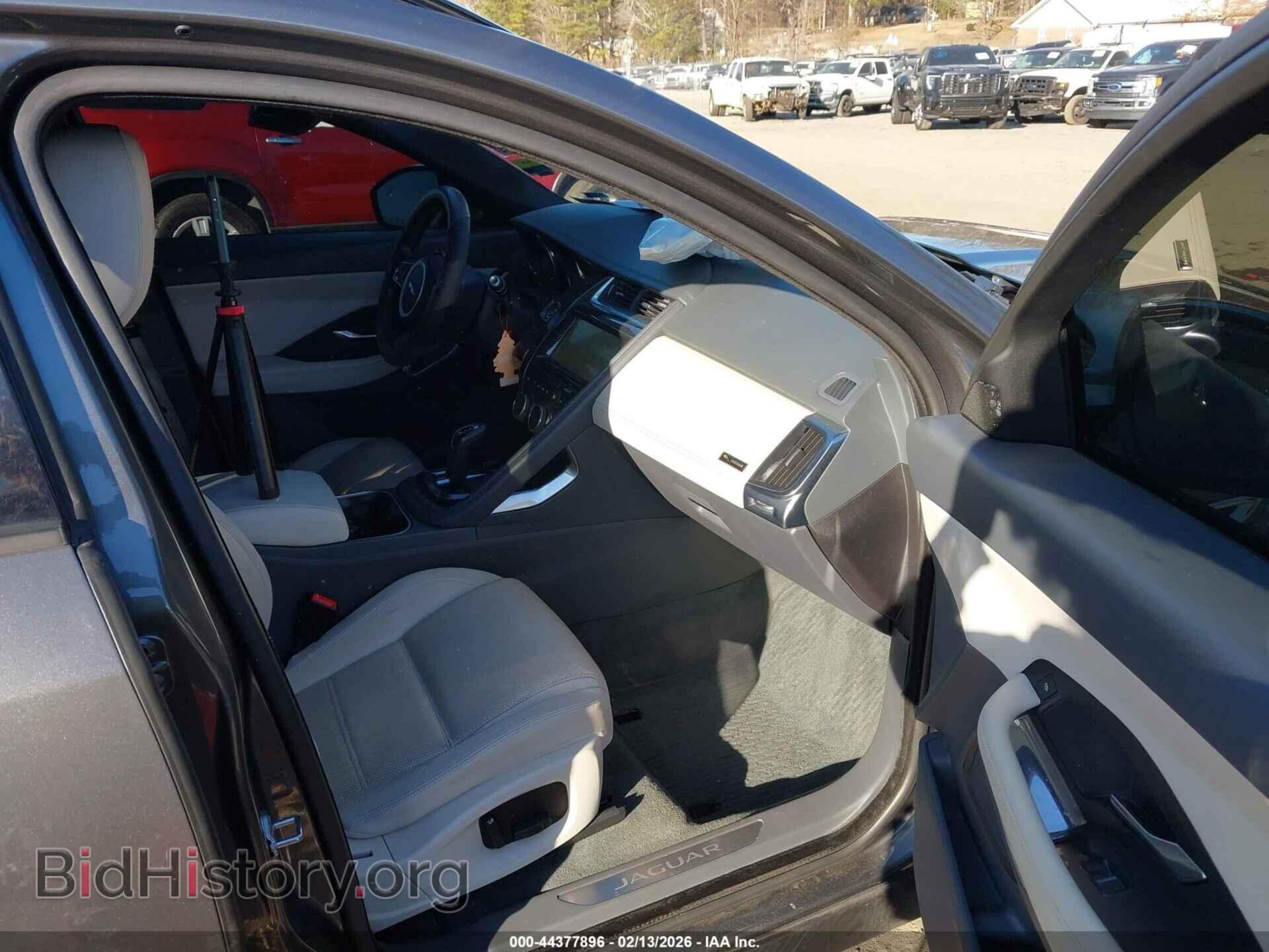 2019 JAGUAR E-PACE - VIN: SADFJ2FX2K1Z39000 - Фото 5