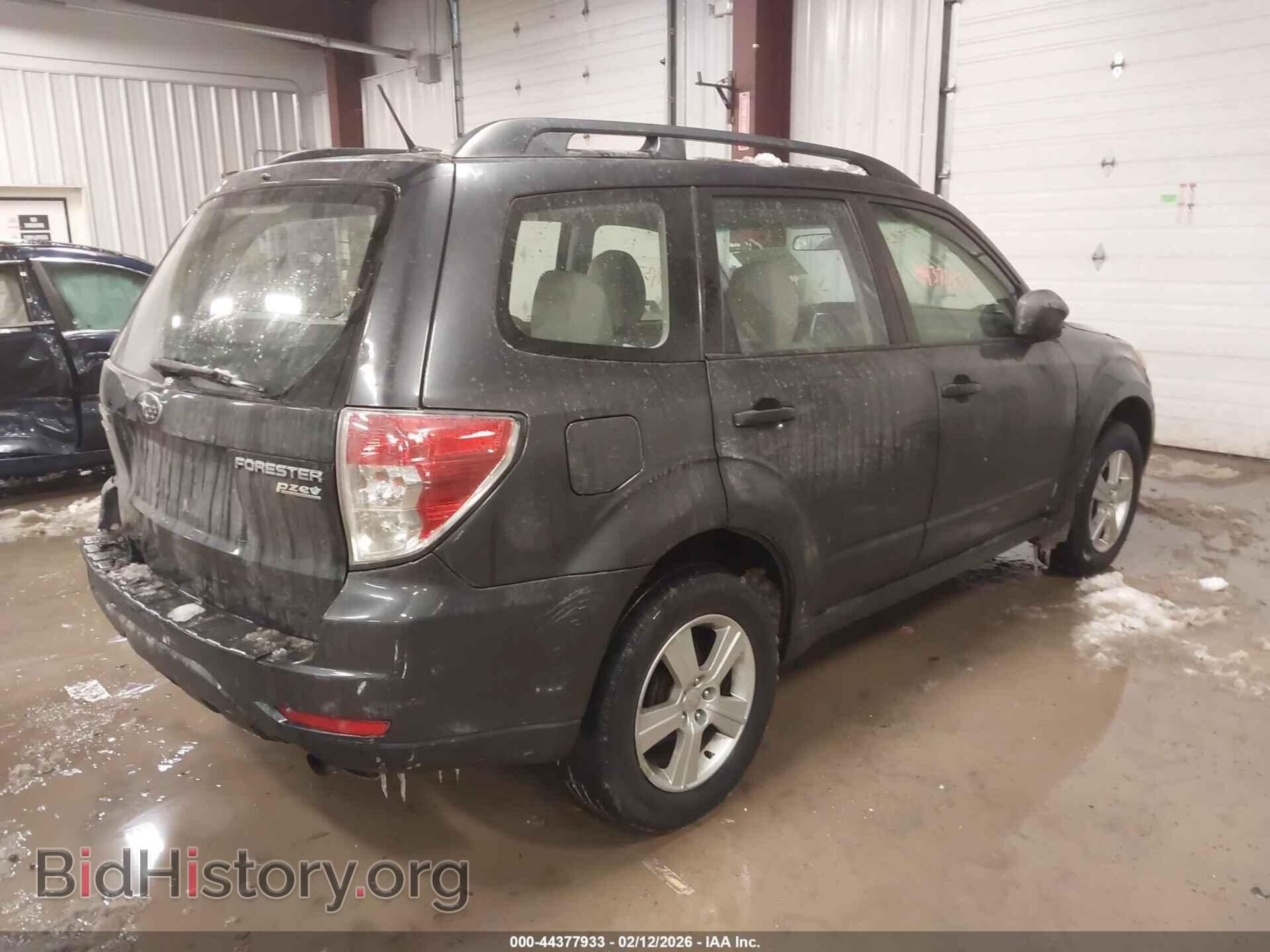 2013 SUBARU FORESTER - VIN: JF2SHABC8DH416627 - Фото 4