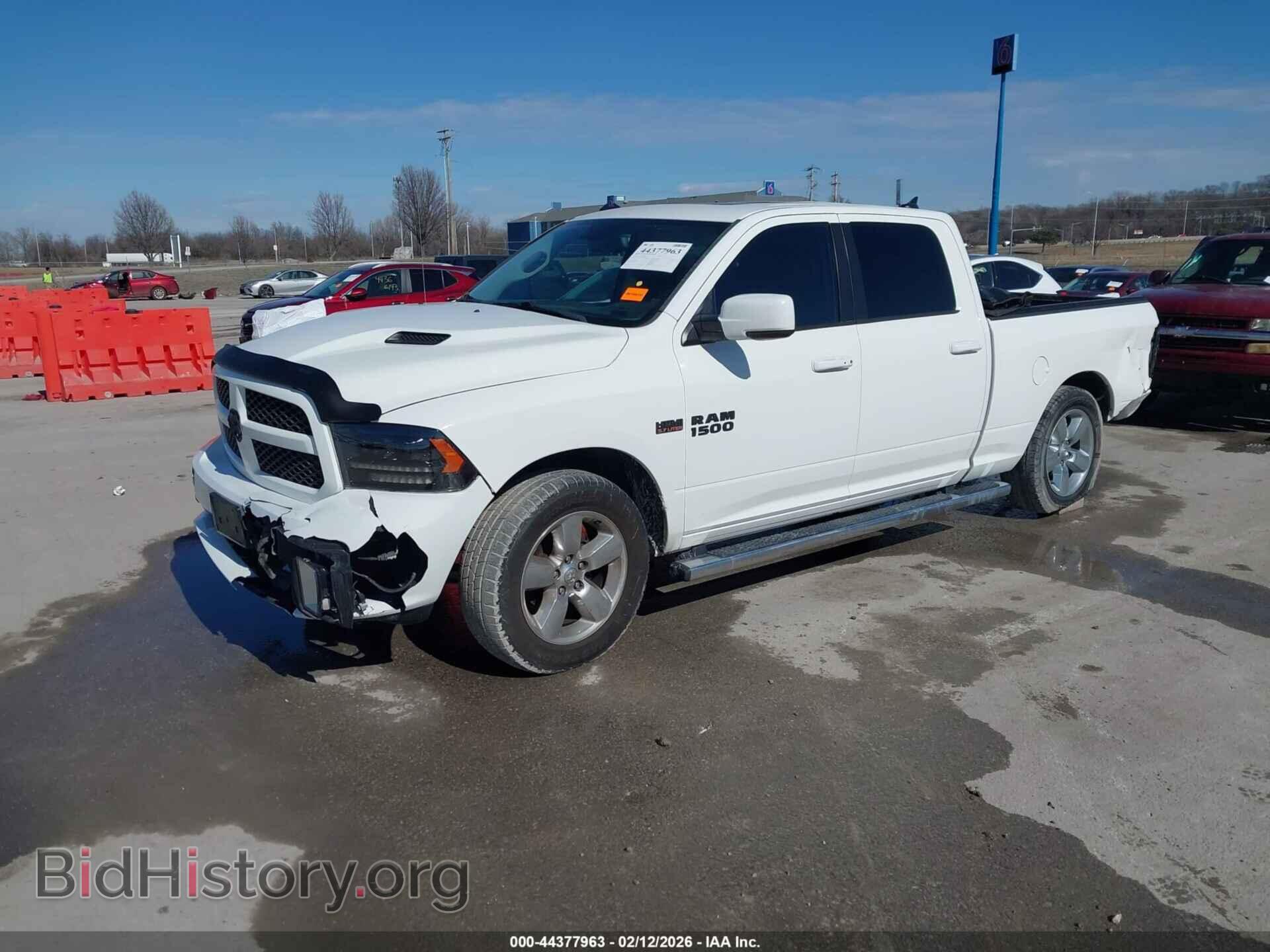2014 RAM 1500 - VIN: 1C6RR7UT0ES452477 - Фото 2