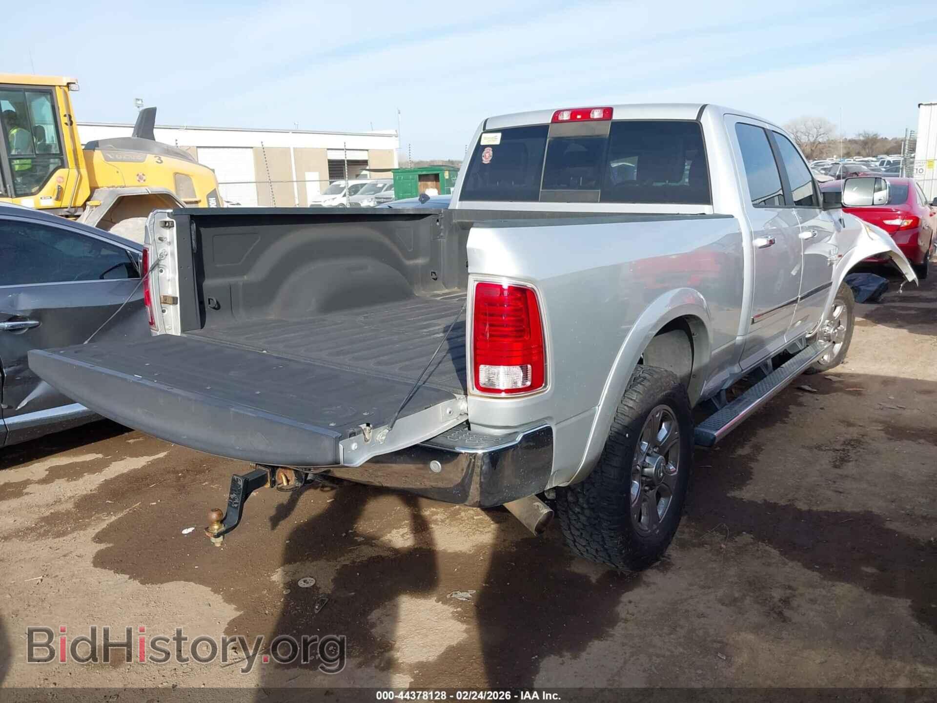 2018 RAM 2500 - VIN: 3C6UR5FL5JG175550 - Фото 4