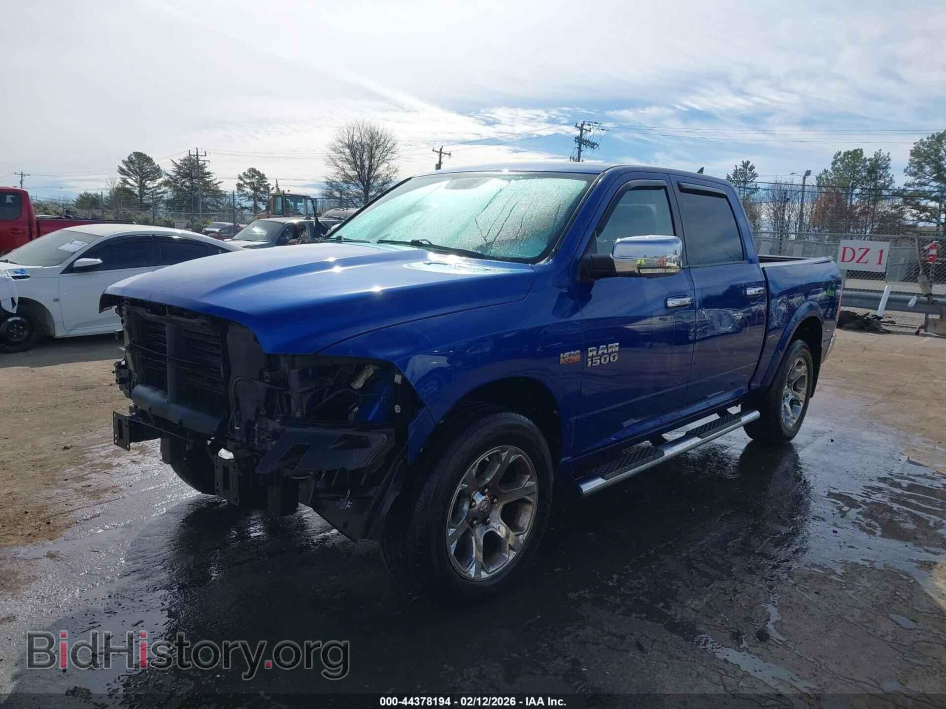2015 RAM 1500 - VIN: 1C6RR7NT1FS586396 - Фото 2