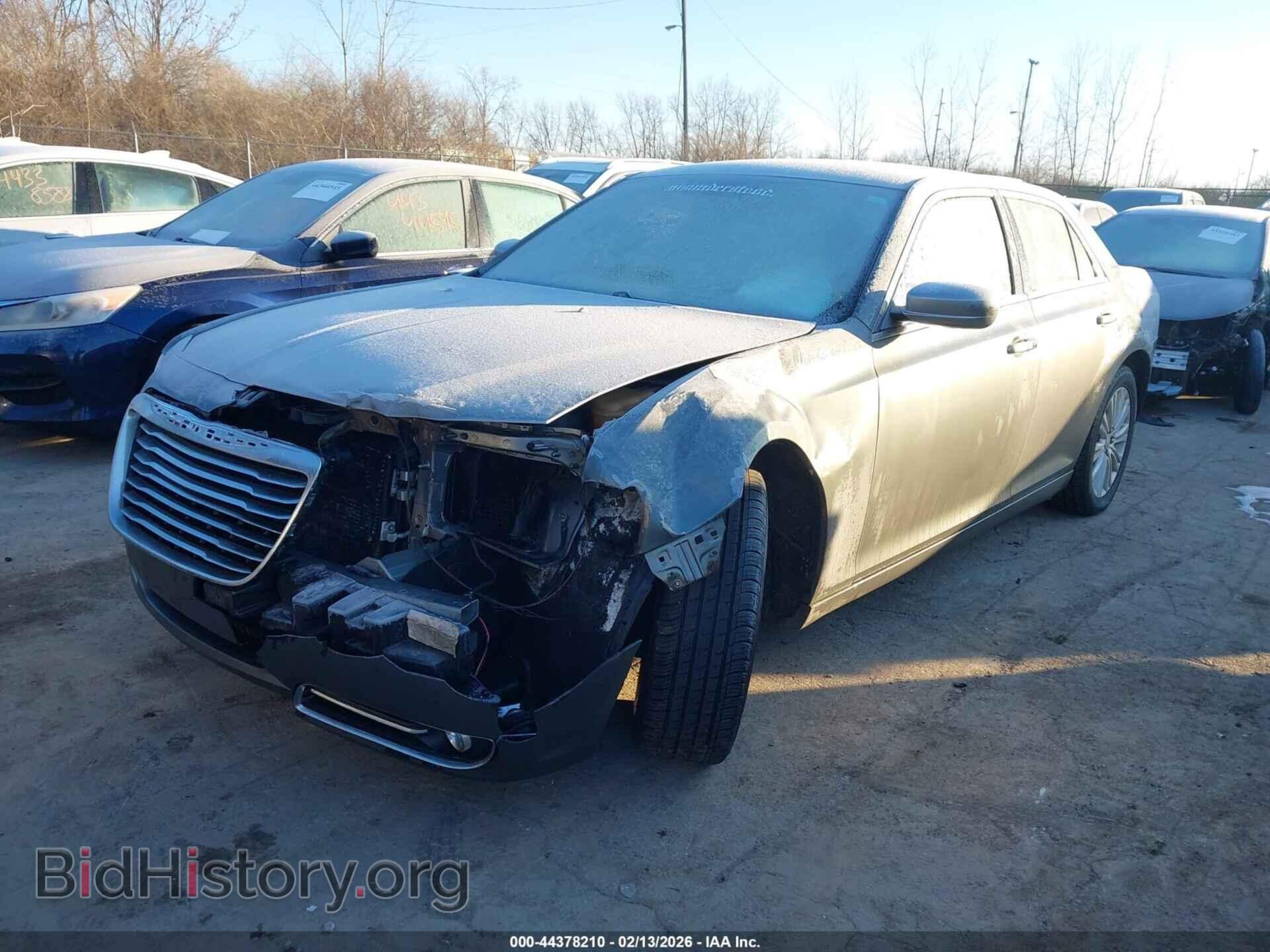 2012 CHRYSLER 300 - VIN: 2C3CCAHG5CH173786 - Фото 2