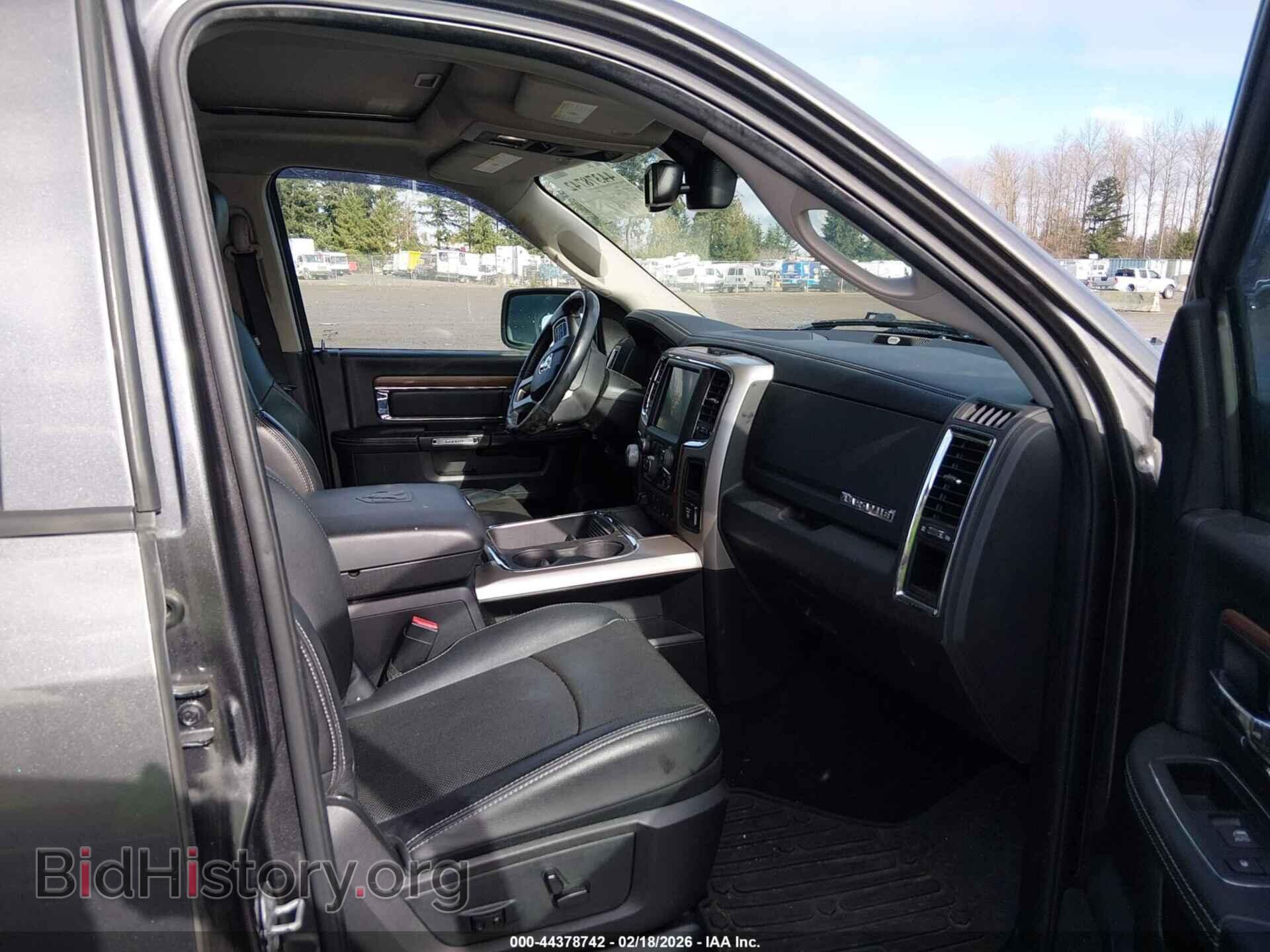 2016 RAM 1500 - VIN: 1C6RR7VM9GS336625 - Фото 5