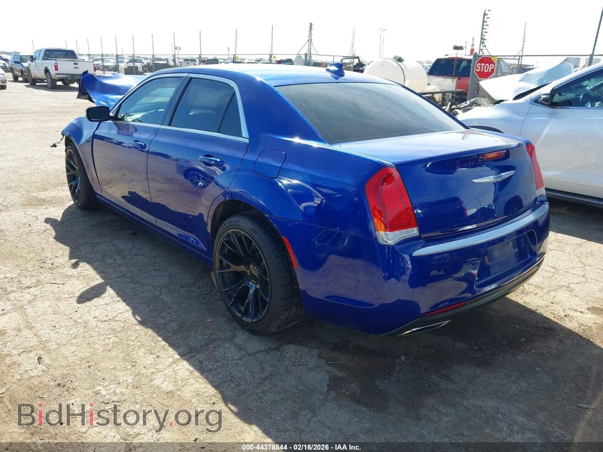 2019 CHRYSLER 300 - VIN: 2C3CCAAG3KH610144 - Photo 3