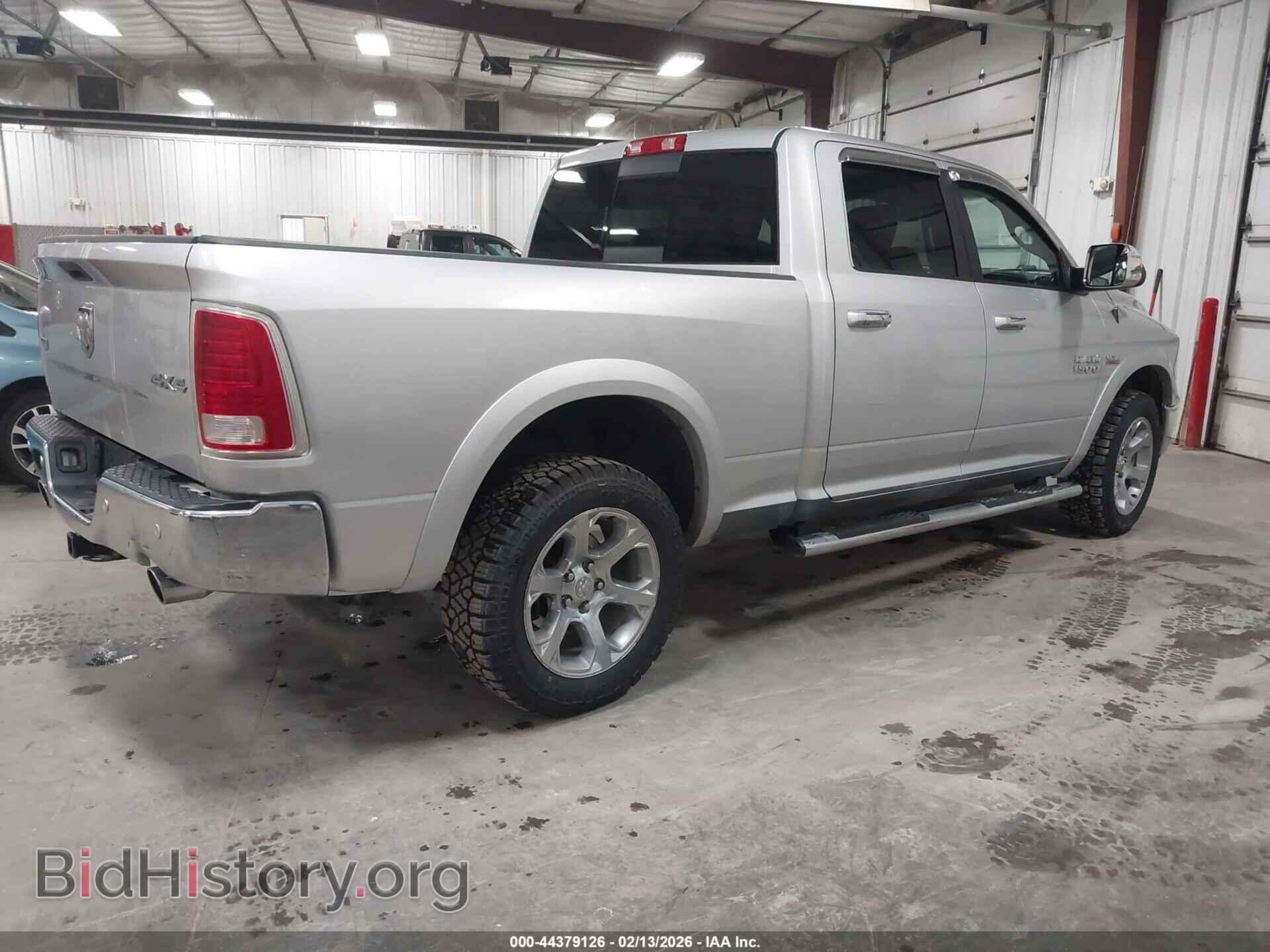 2017 RAM 1500 - VIN: 1C6RR7VT8HS789689 - Фото 4