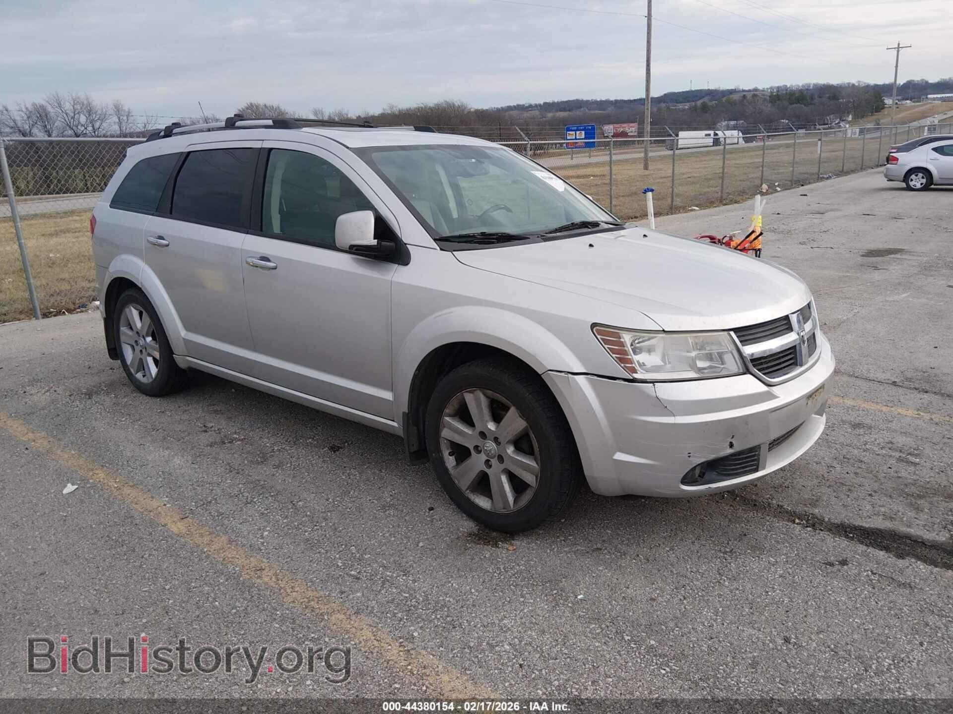 Фотография 3D4PH6FVXAT282409 - DODGE JOURNEY 2010
