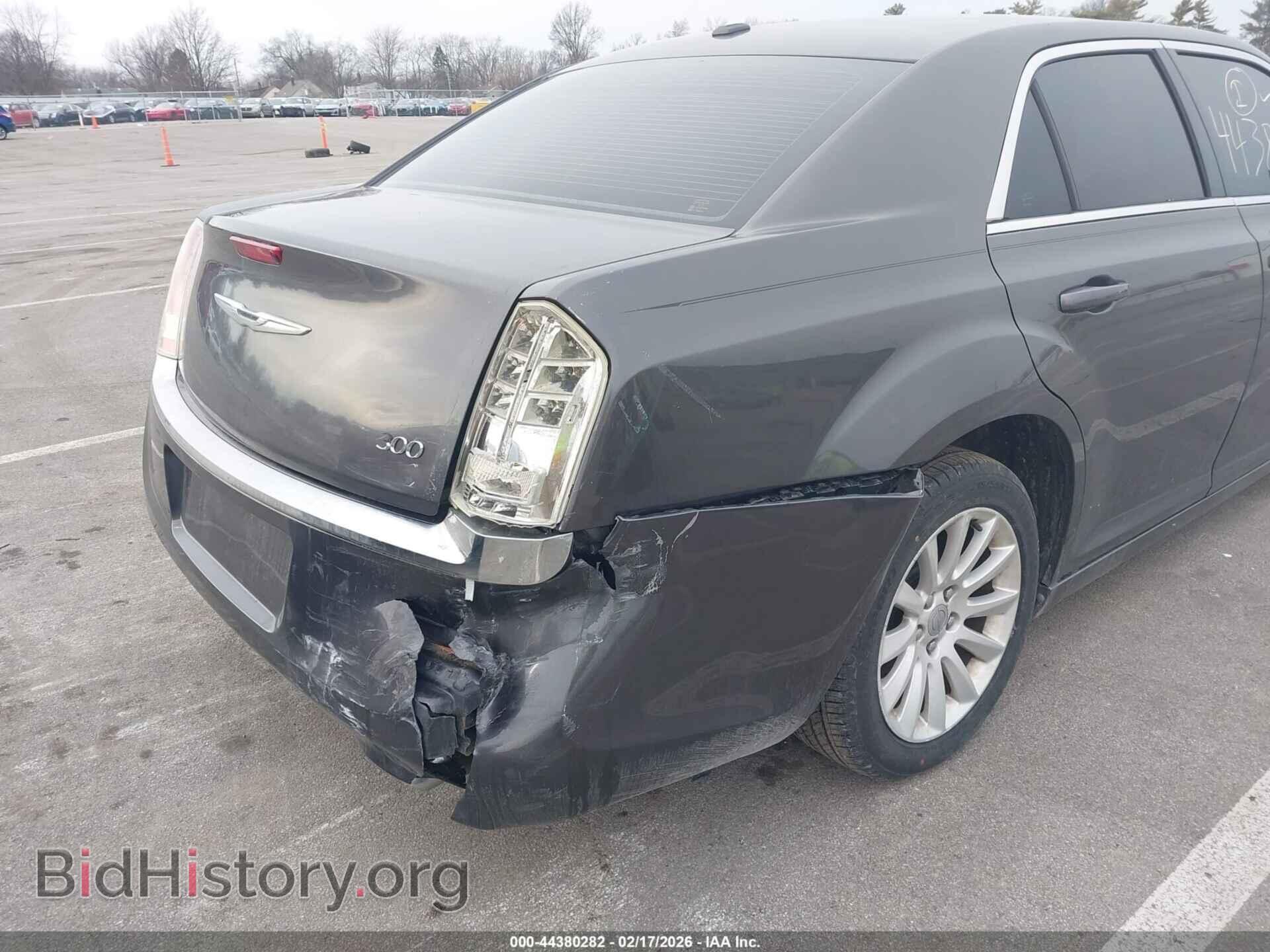 2014 CHRYSLER 300 - VIN: 2C3CCAAG5EH100933 - Фото 6