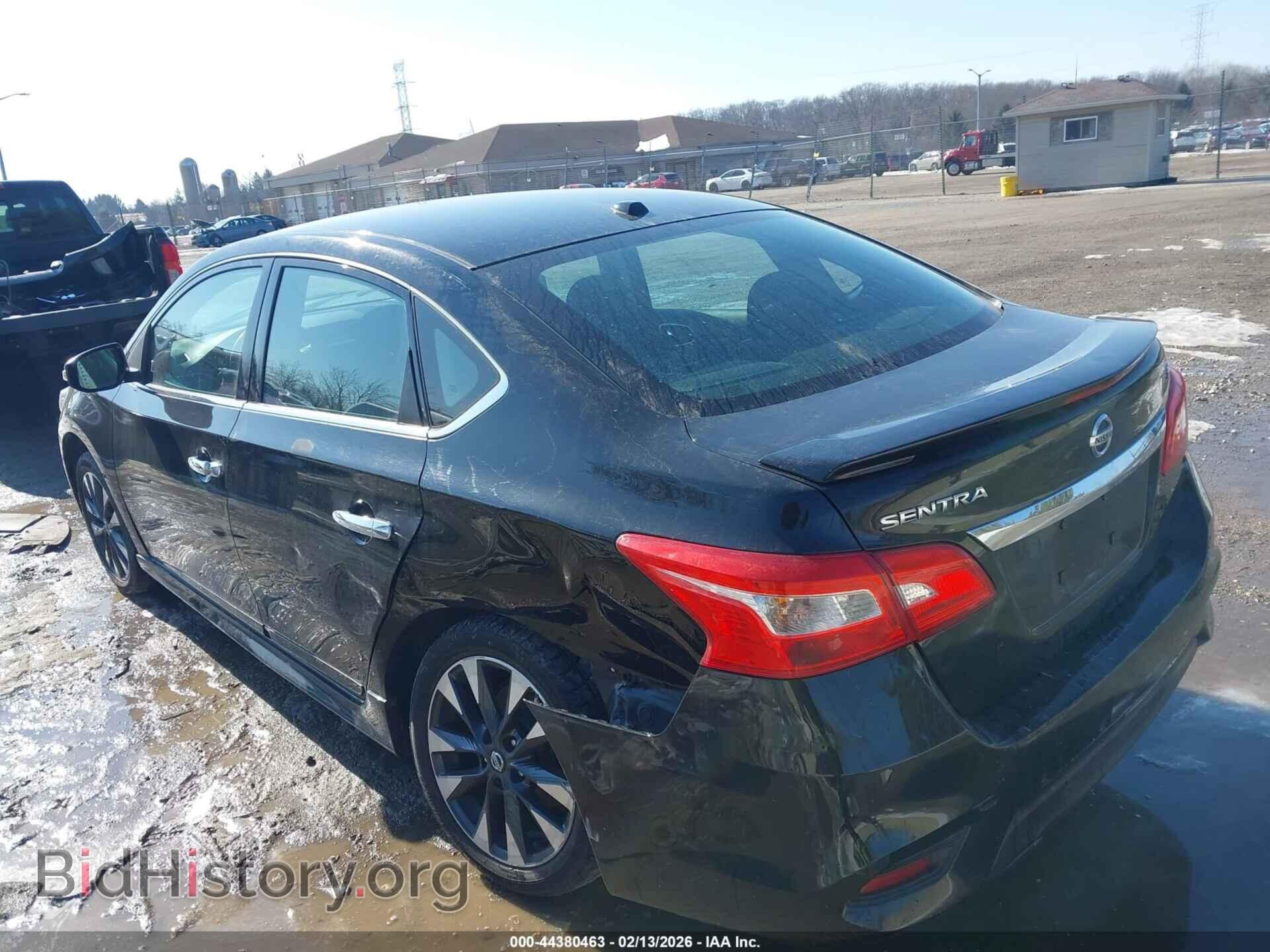 2017 NISSAN SENTRA - VIN: 3N1AB7AP1HY234476 - Фото 3