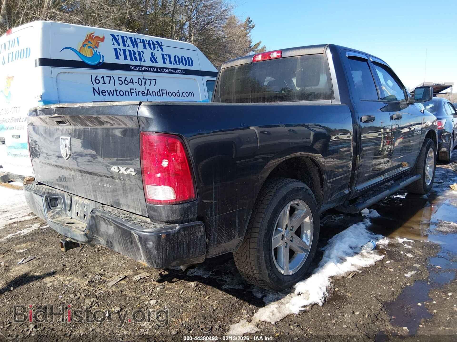 2018 RAM 1500 - VIN: 1C6RR7FG9JS206537 - Фото 4