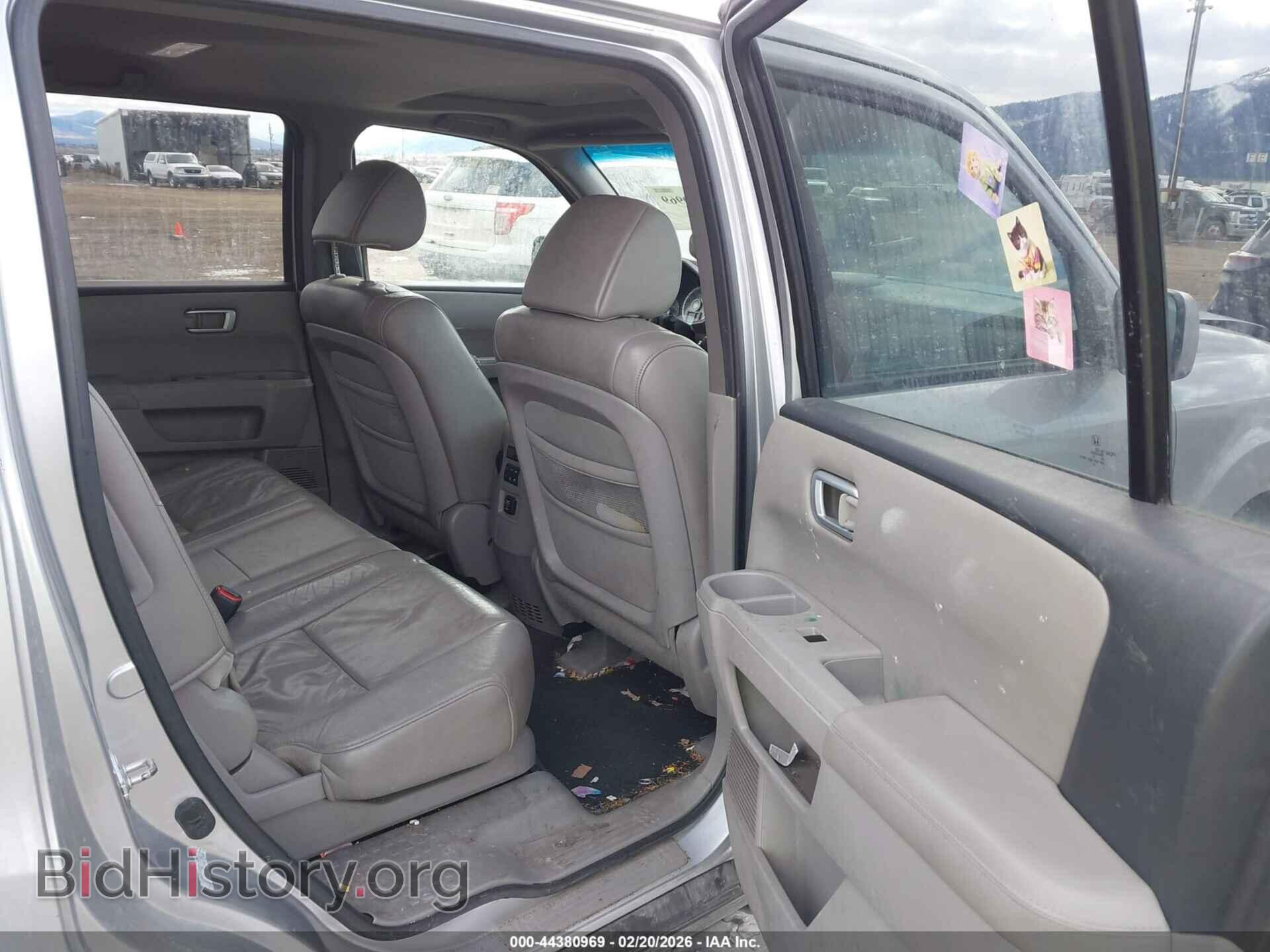 2011 HONDA PILOT - VIN: 5FNYF4H52BB018562 - Фото 8