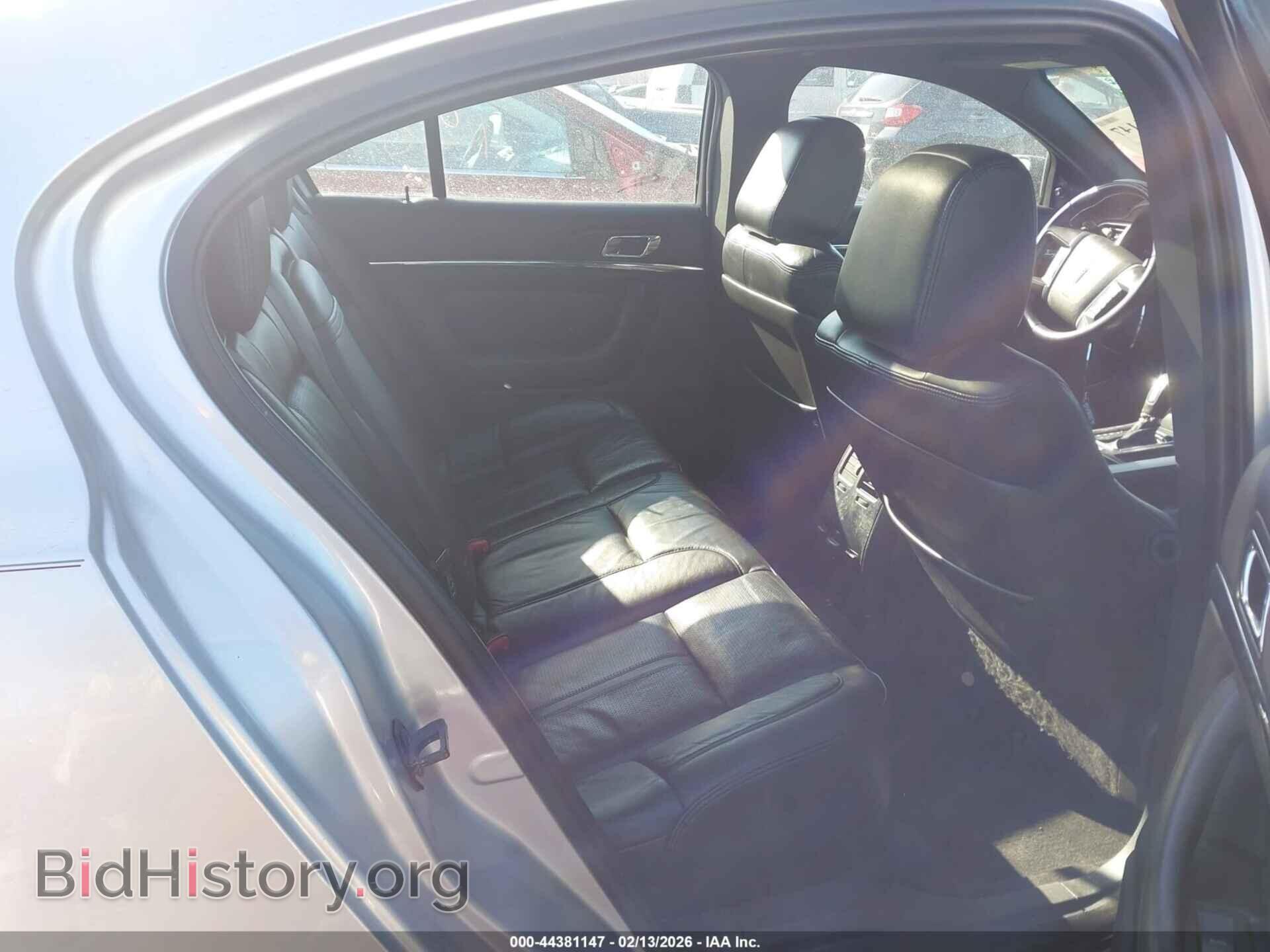 2010 LINCOLN MKS - VIN: 1LNHL9FT8AG608367 - Фото 8